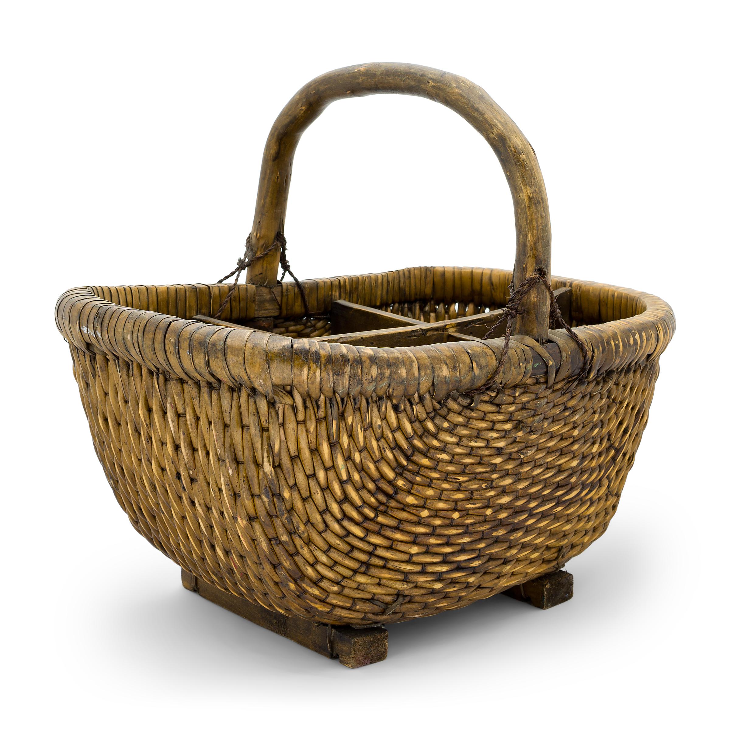 Hand-Woven Chinese Woven Market Basket with Divider, circa 1850 For Sale