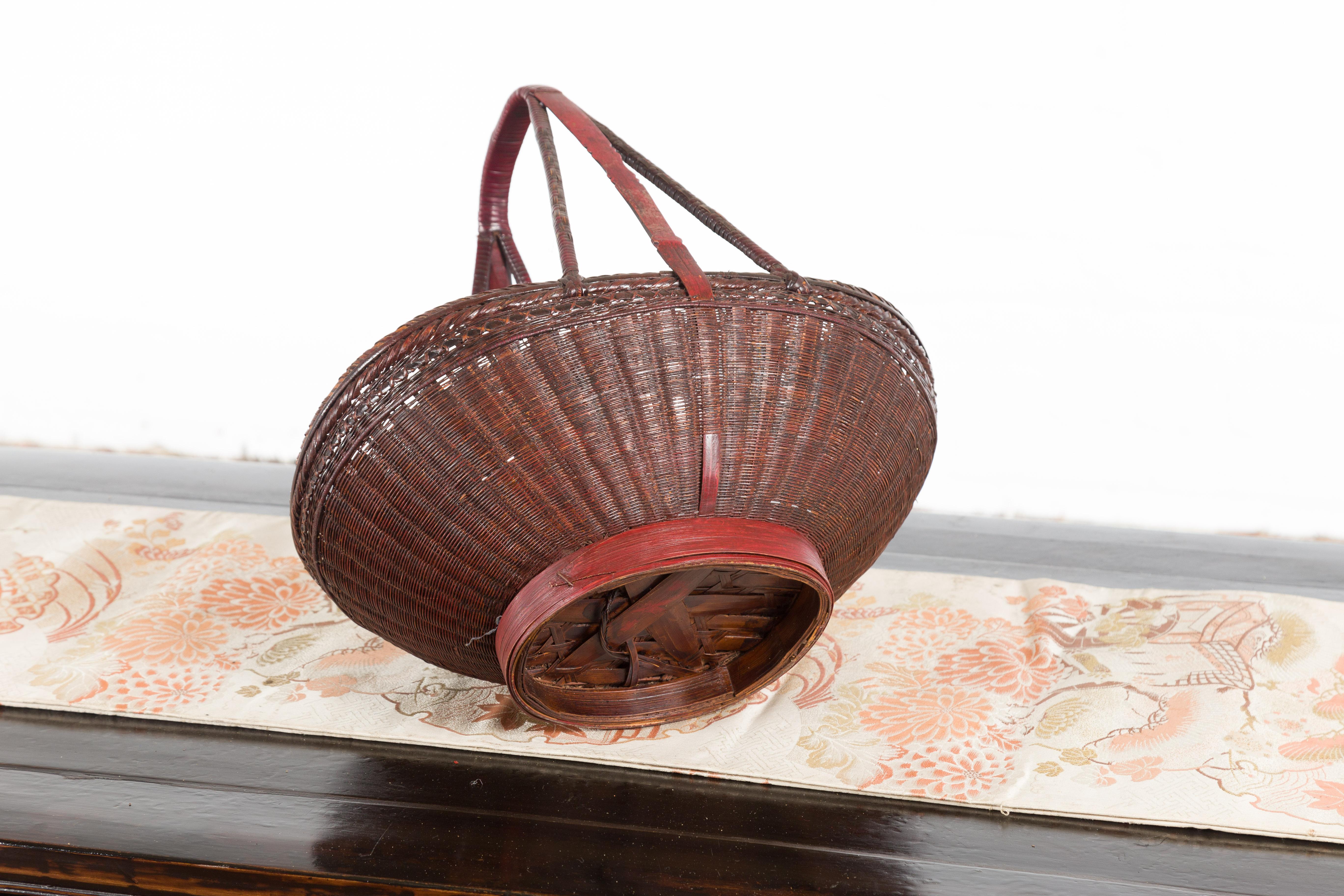 Handwoven Chinese Red & Brown Rattan Market Basket with Tall Carrying Handle For Sale 8