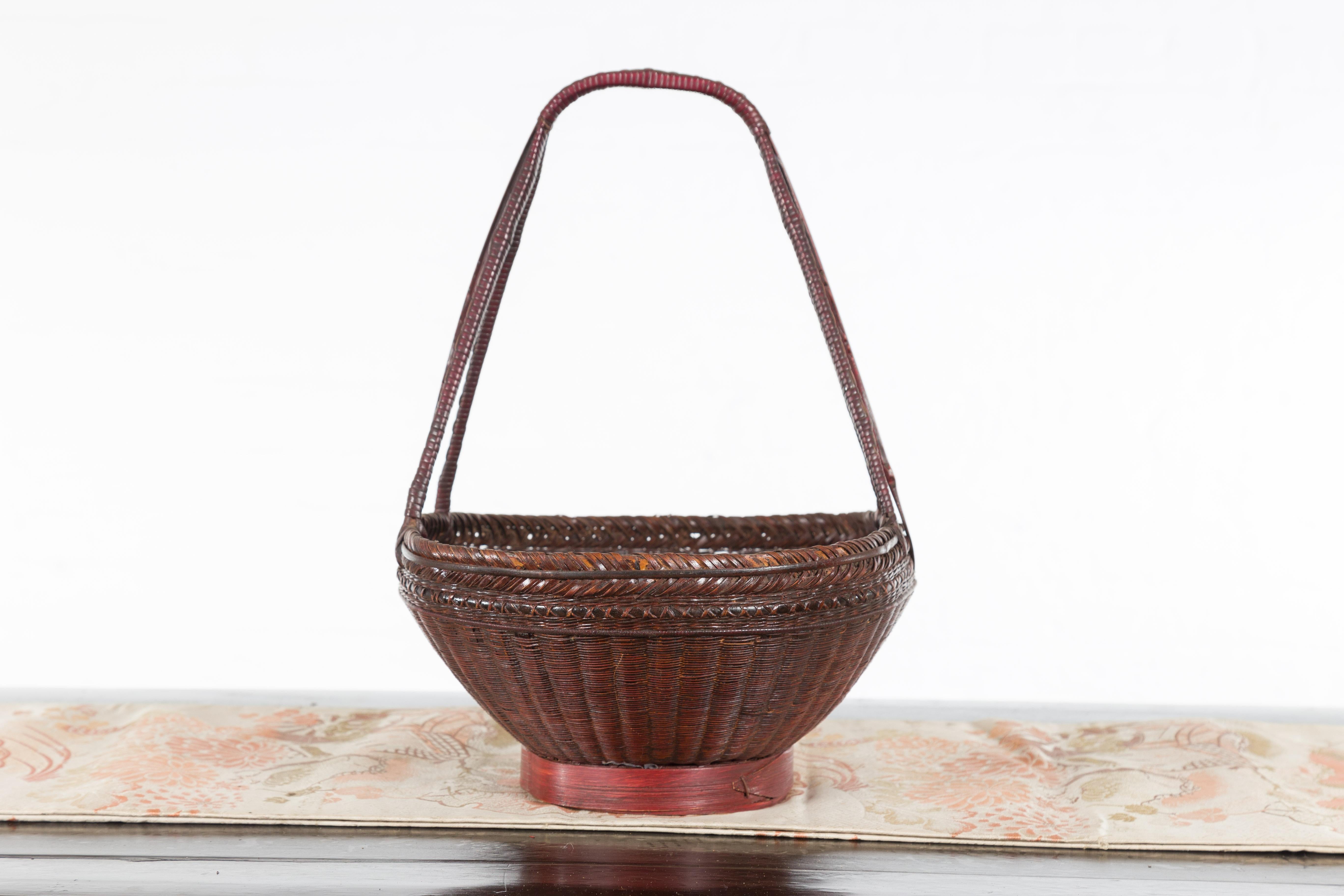 Handwoven Chinese Red & Brown Rattan Market Basket with Tall Carrying Handle For Sale 3