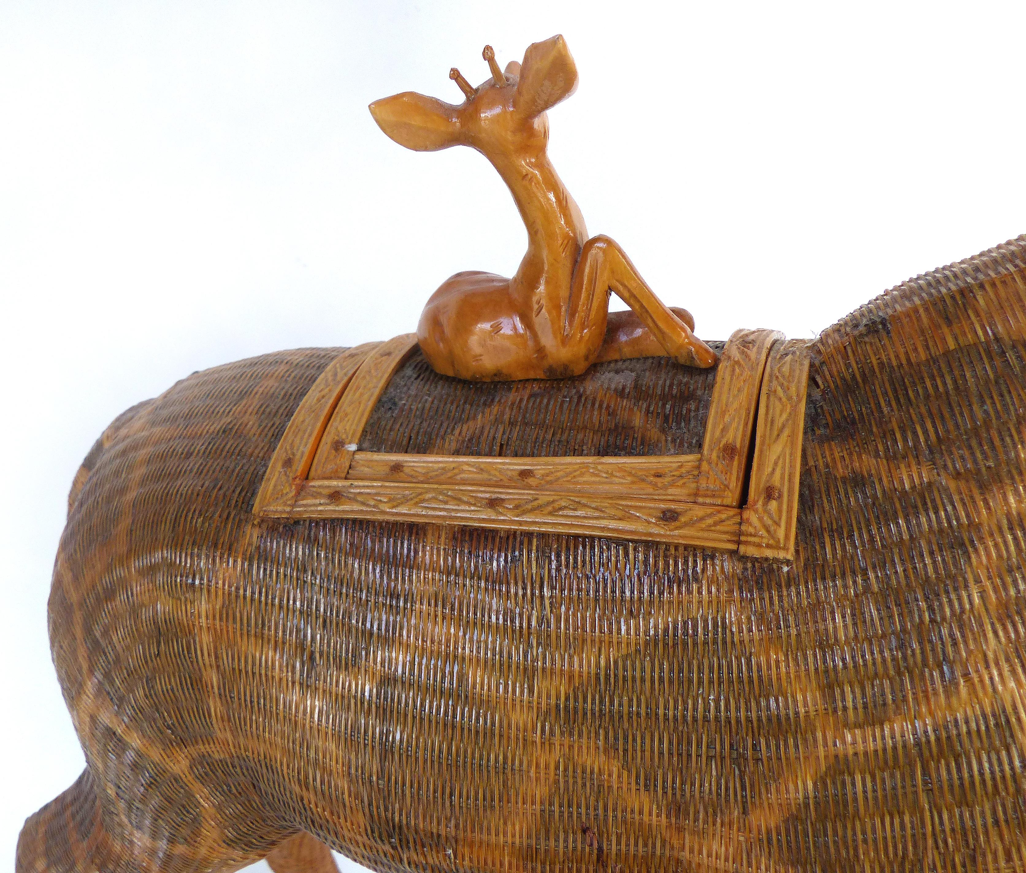 Rattan Chinese Woven Reed Giraffe Trinket Box or Basket