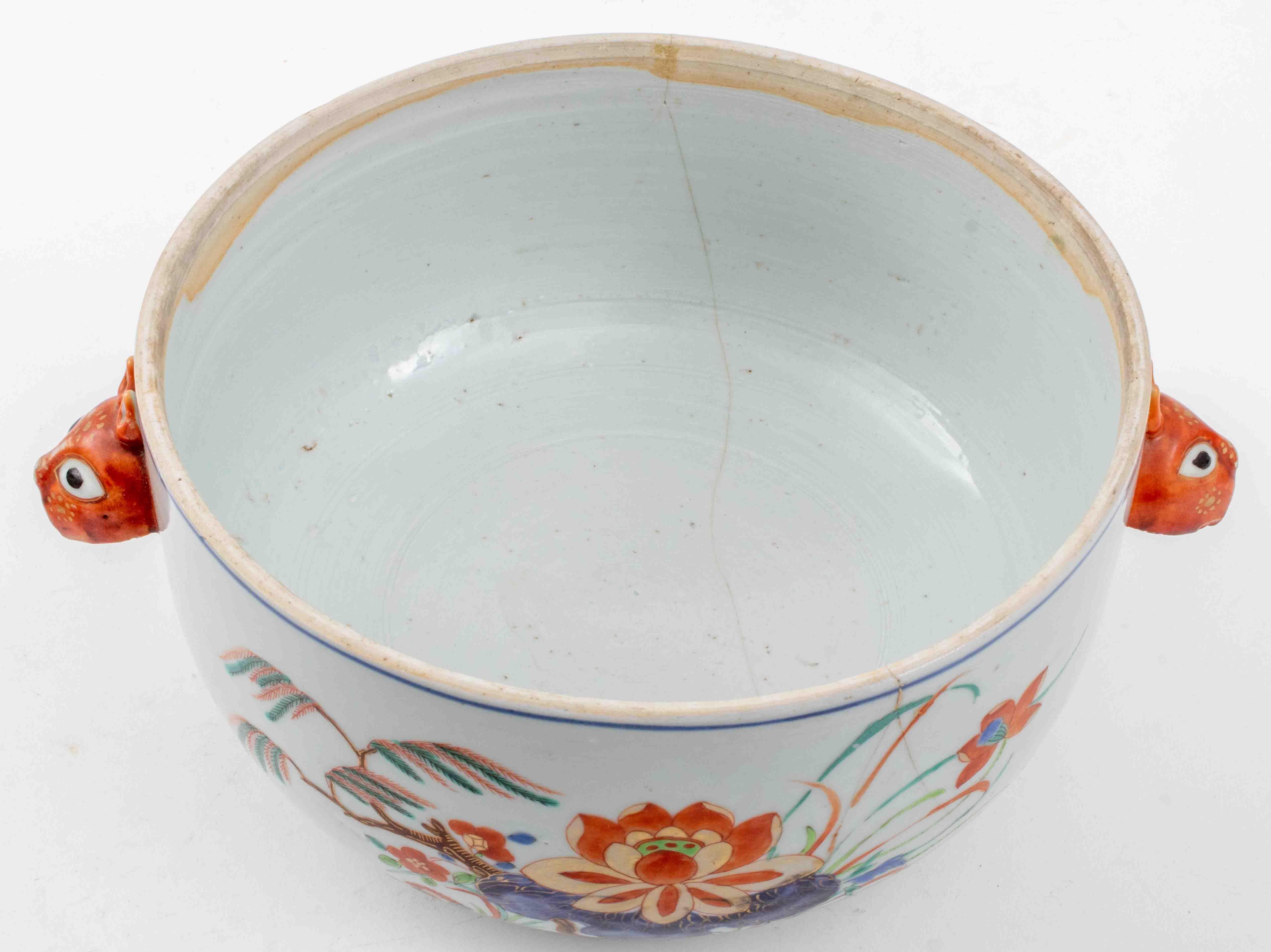 Chinese Wucai Covered Porcelain Jar 2