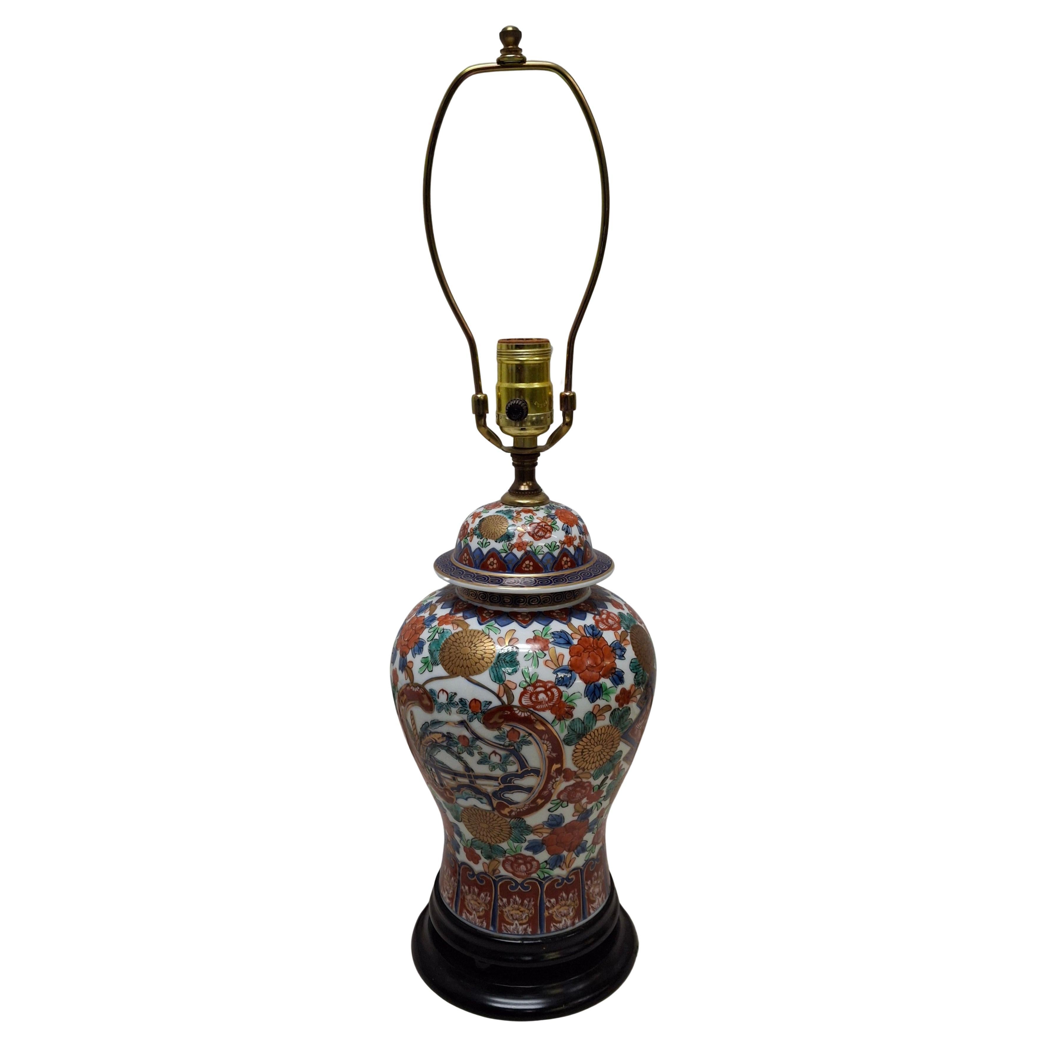 Chinese Wucai Porcelain Vase Table Lamp For Sale