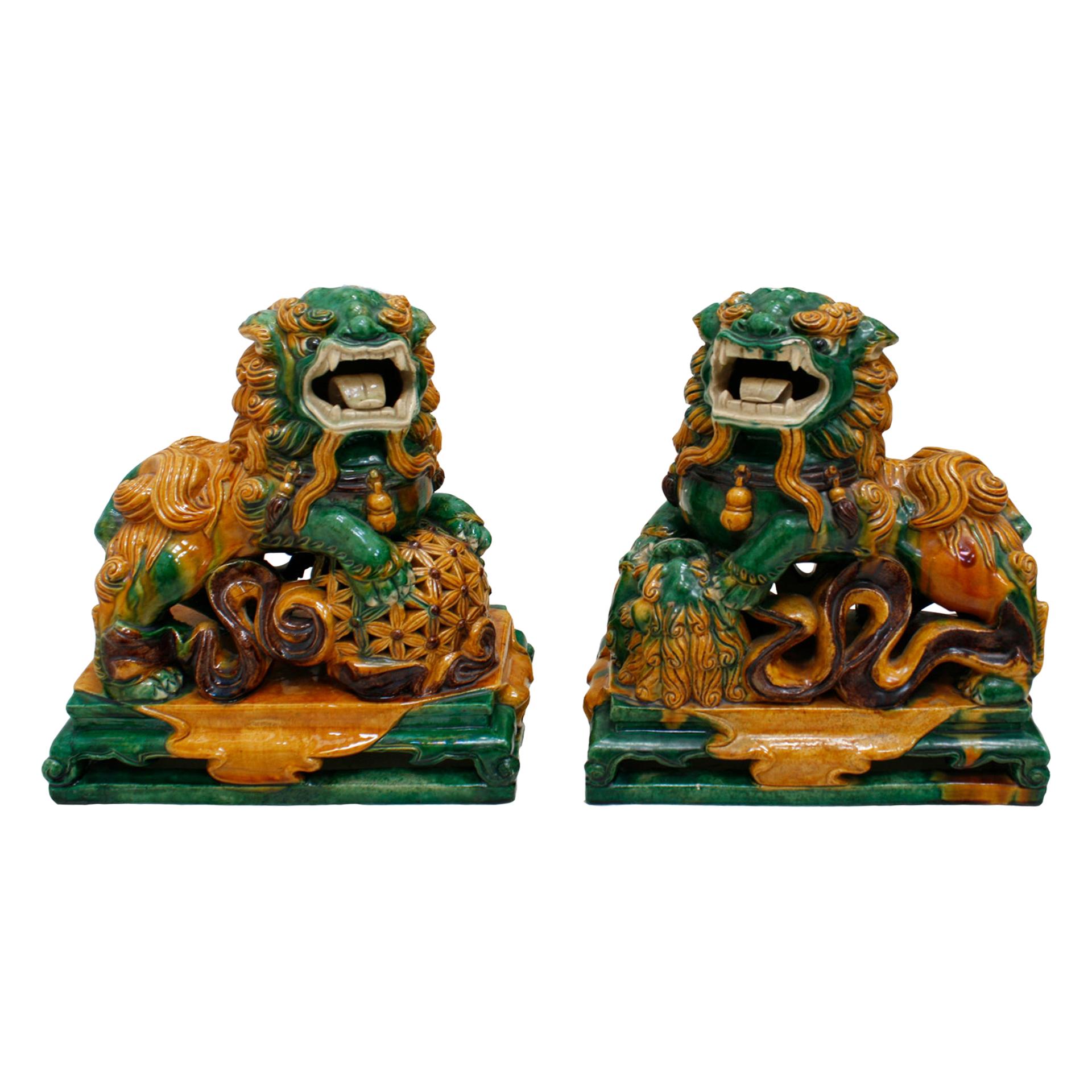Chinese 19th Century Pair of Protection Foo Lions