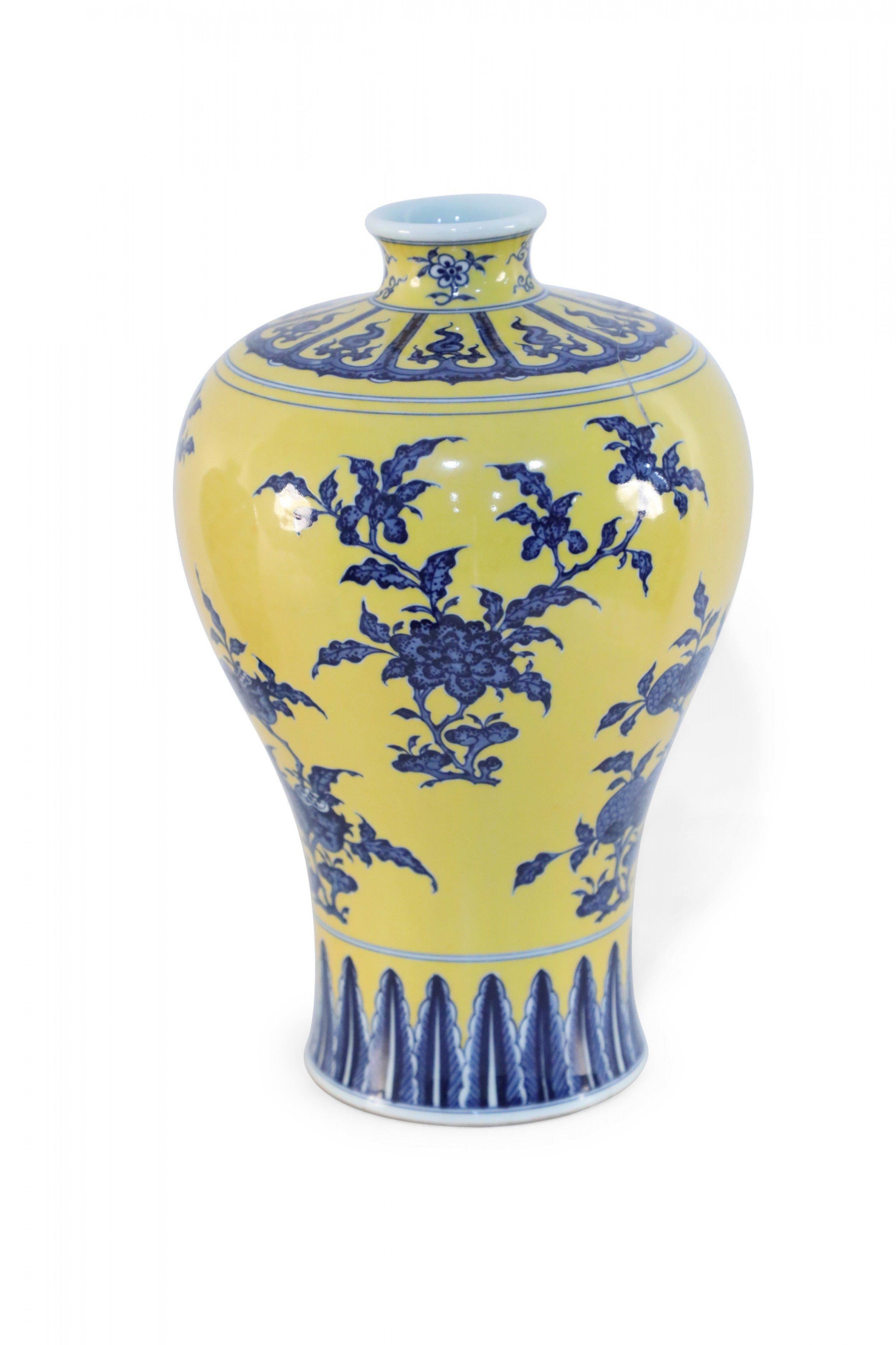 Chinese Yellow and Blue Floral Meiping Porcelain Vase In Good Condition In New York, NY