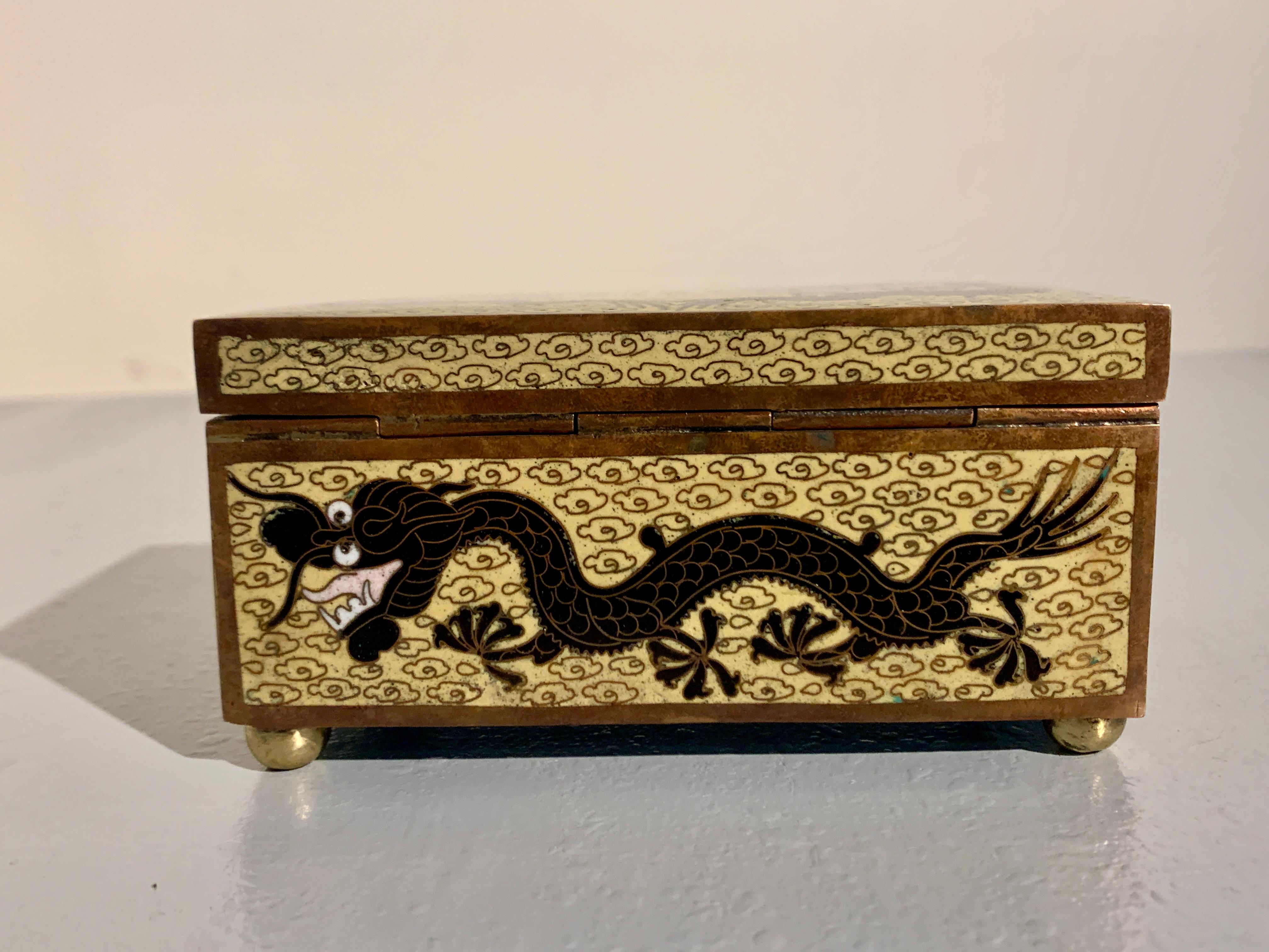 Qing Chinese Yellow Cloisonne Dragon Box, Republic Period, circa 1920, China For Sale