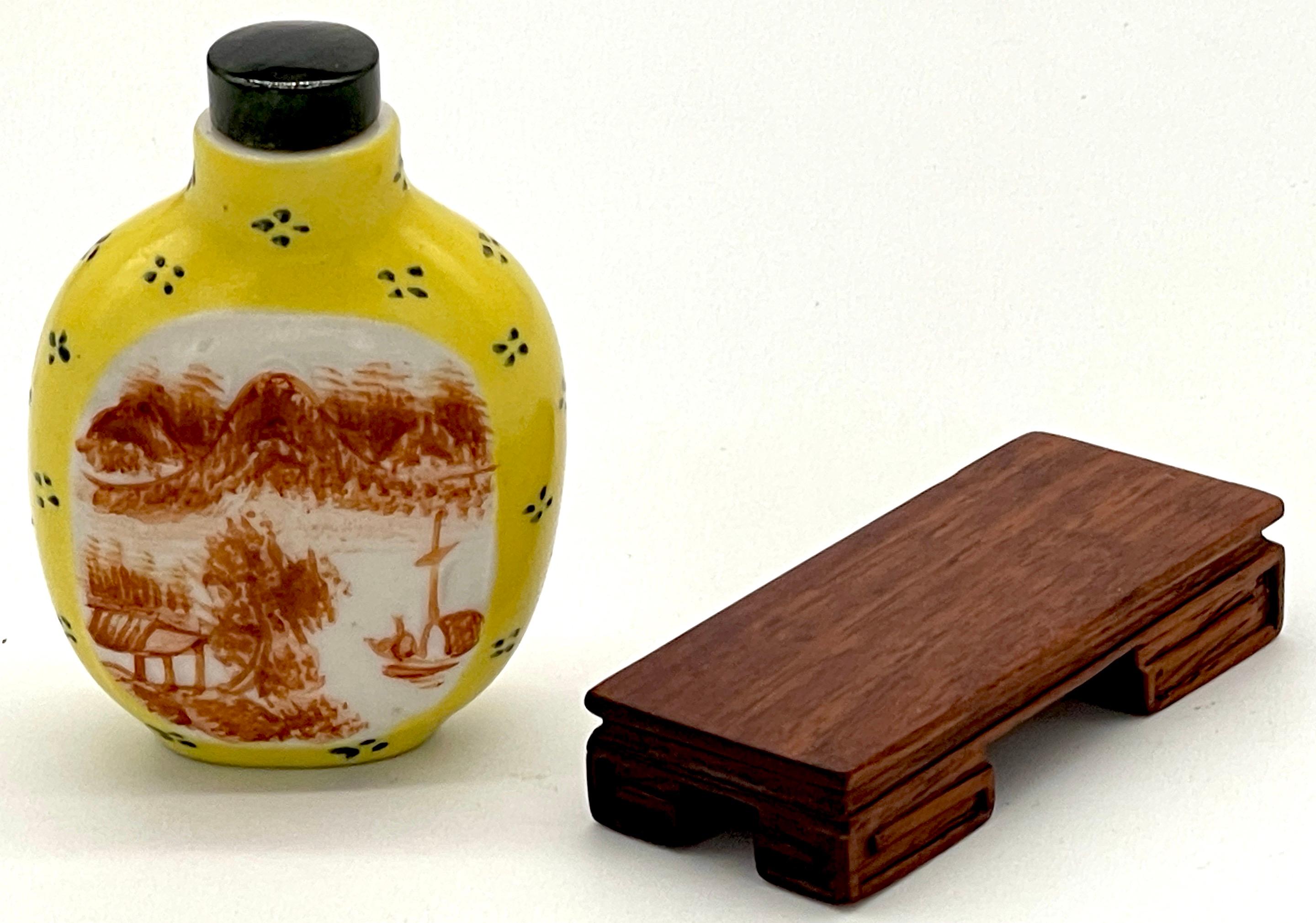 Chinese Yellow Peaking Glass Scenic & Hardstone Snuff Bottle & Stand, Signed  For Sale 5