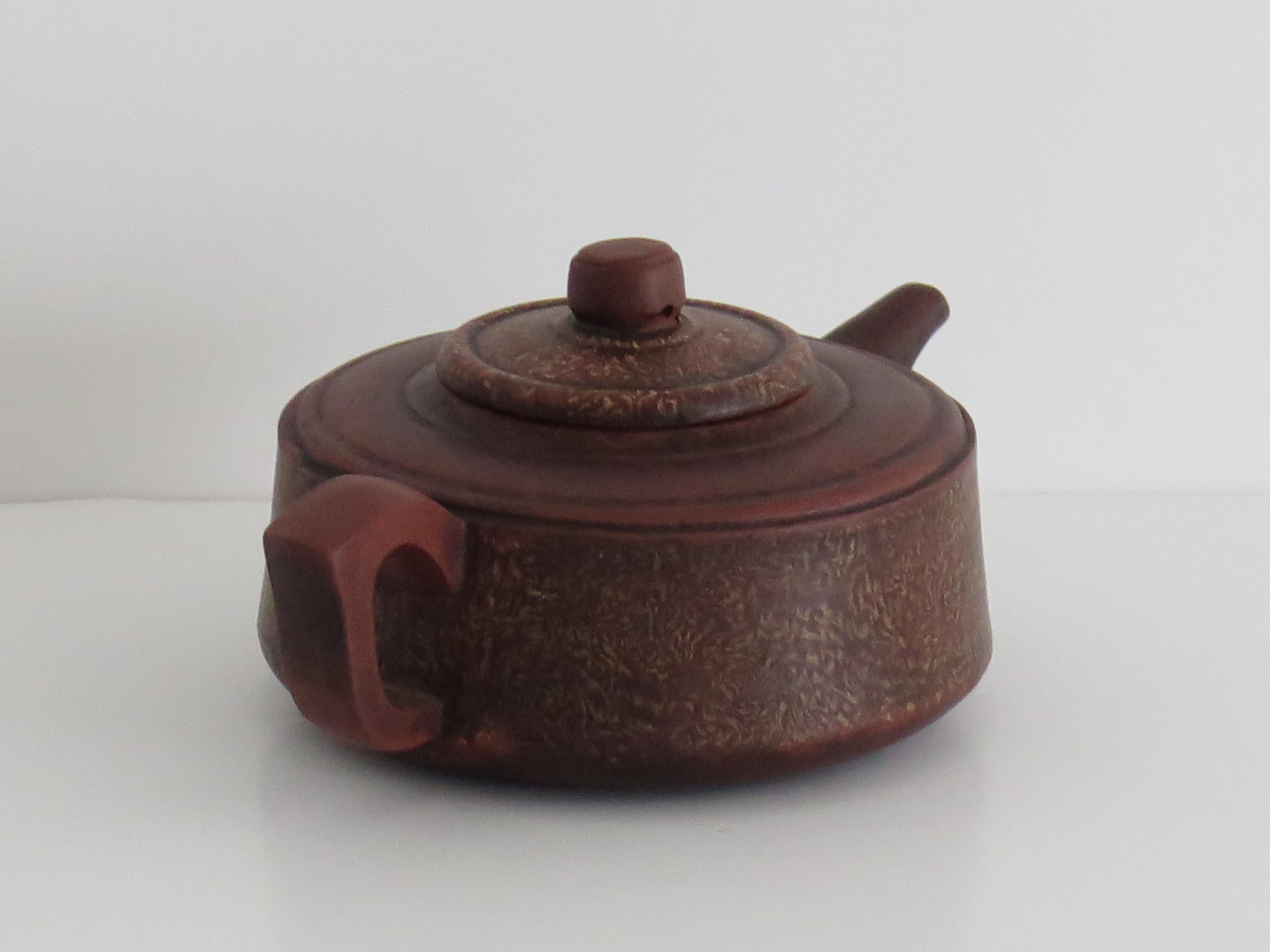 Hand-Crafted Chinese Yixing Red Clay Teapot with marbled decoration fully marked, Circa 1920 For Sale