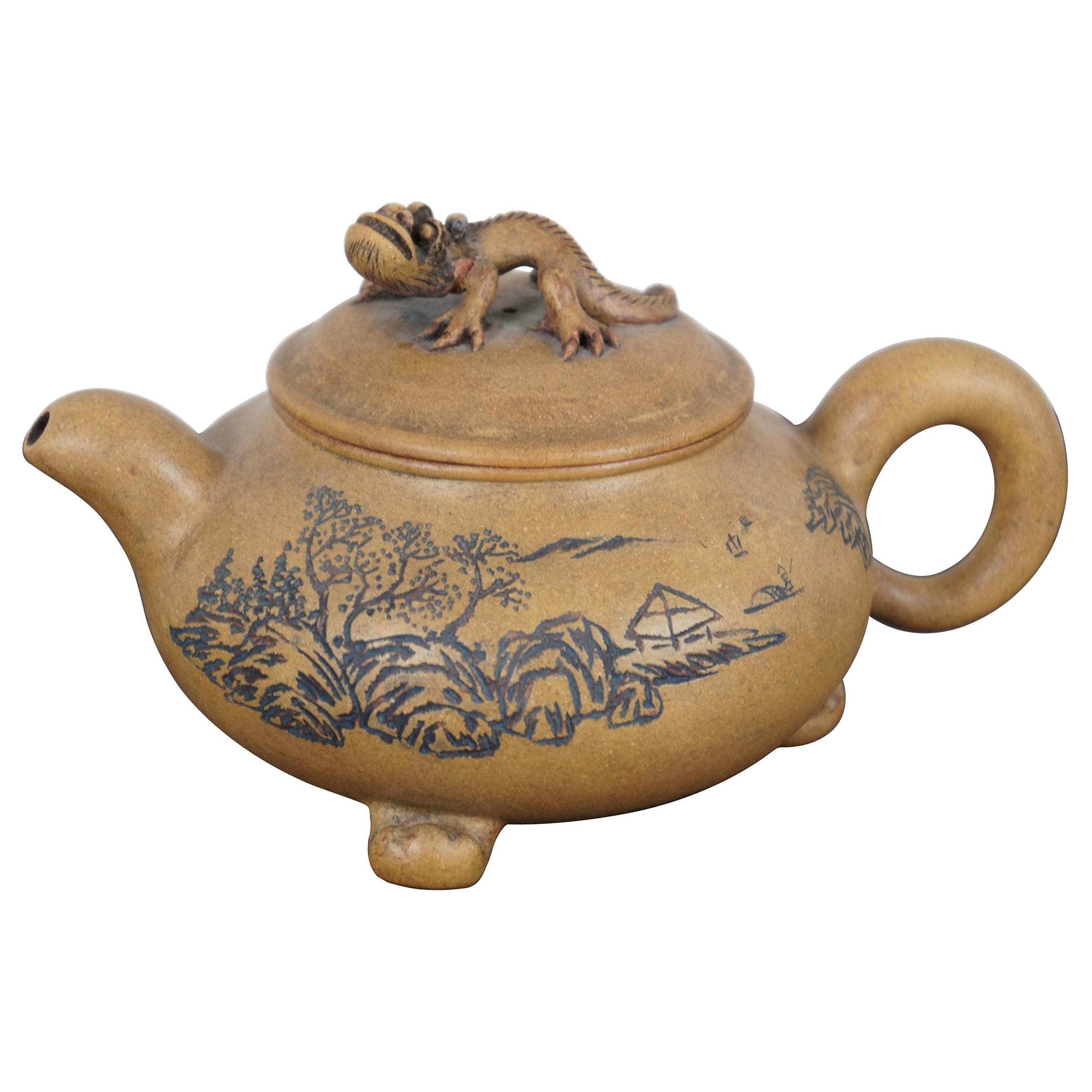 Chinese Yixing Zisha Marked Clay Teapot Gecko Lizard Landscape Footed Figural