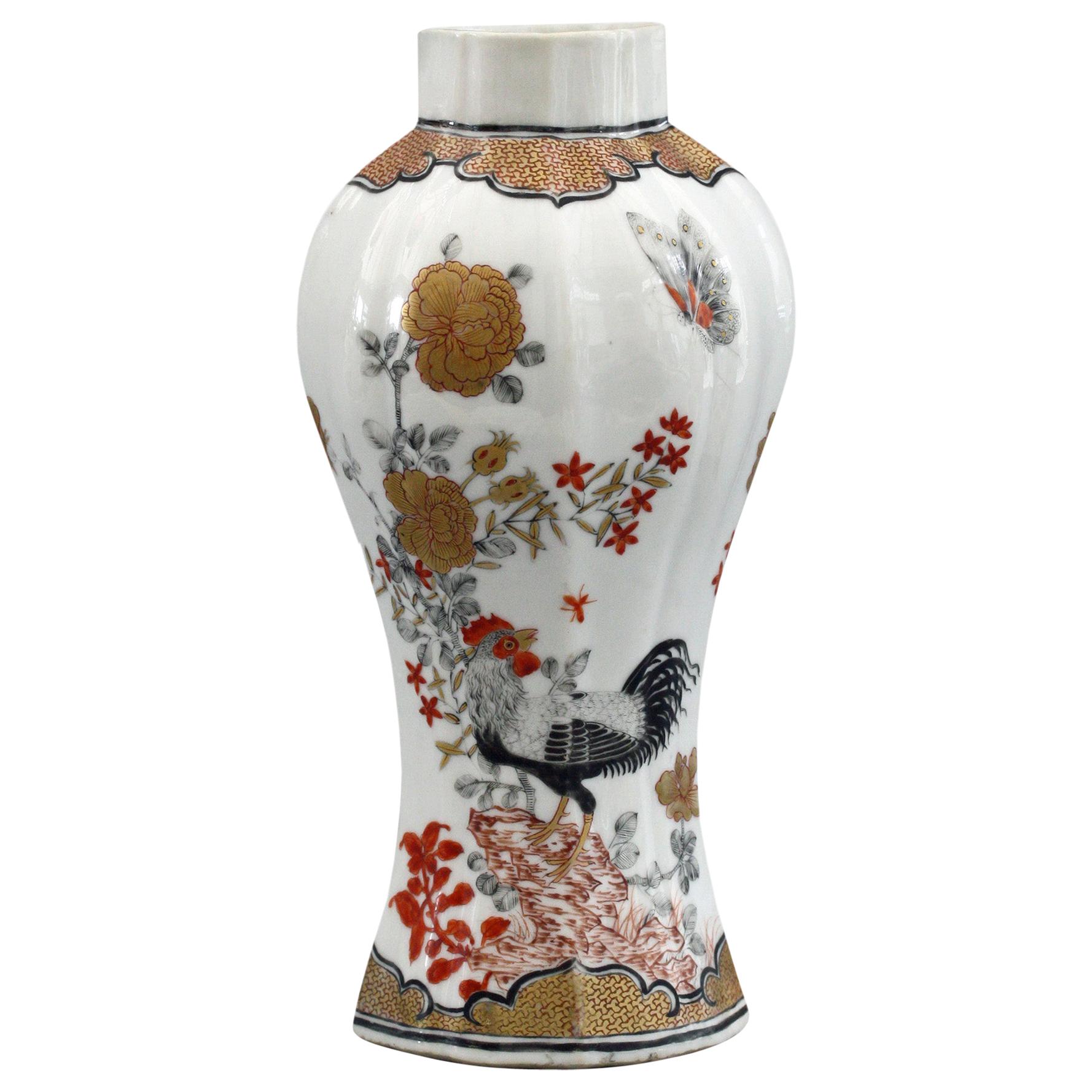 Chinese Yongzheng Rouge De Fer Porcelain Rooster Vase, 1723-1735 For Sale