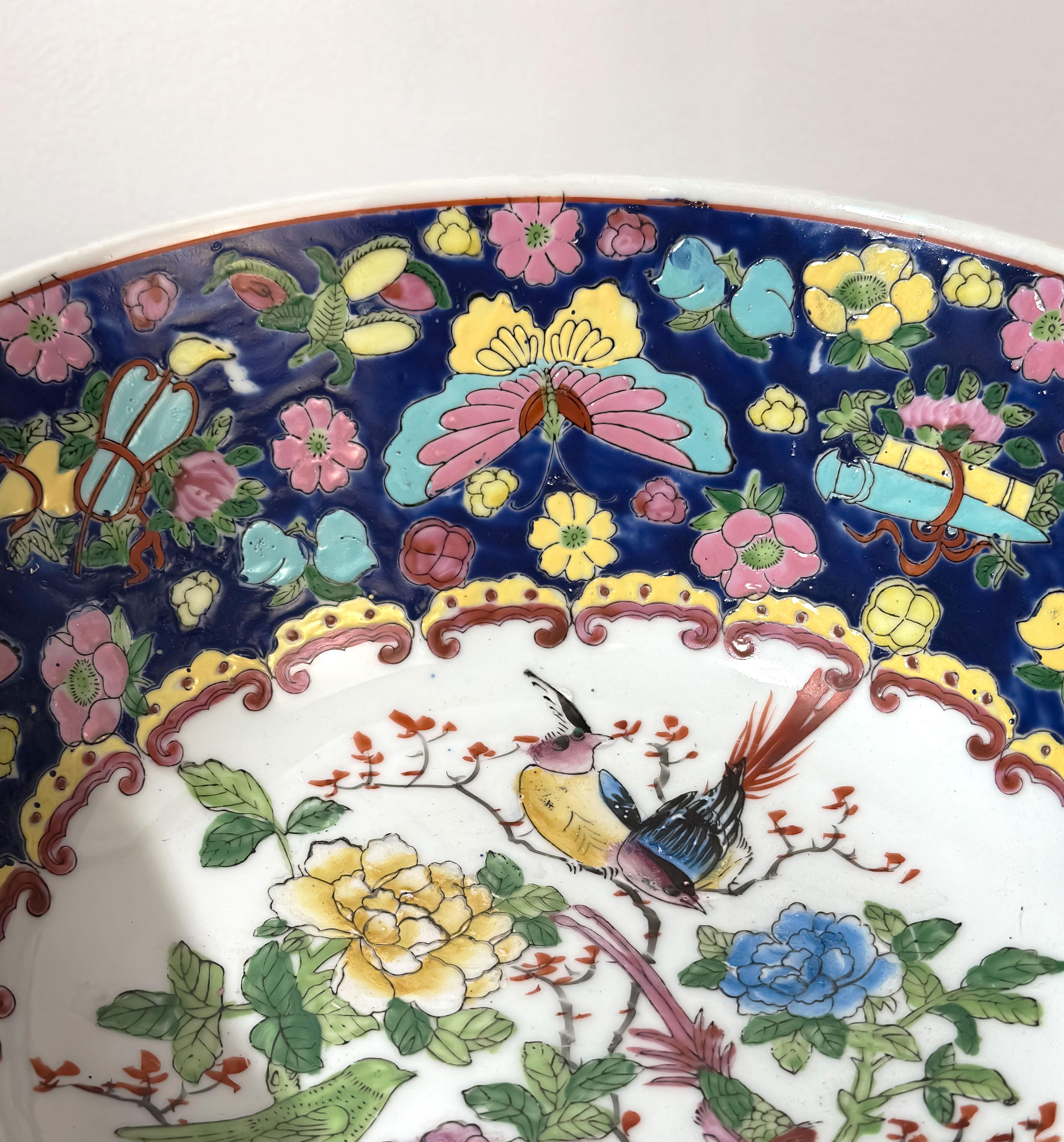 Ponchera de porcelana familiar china 