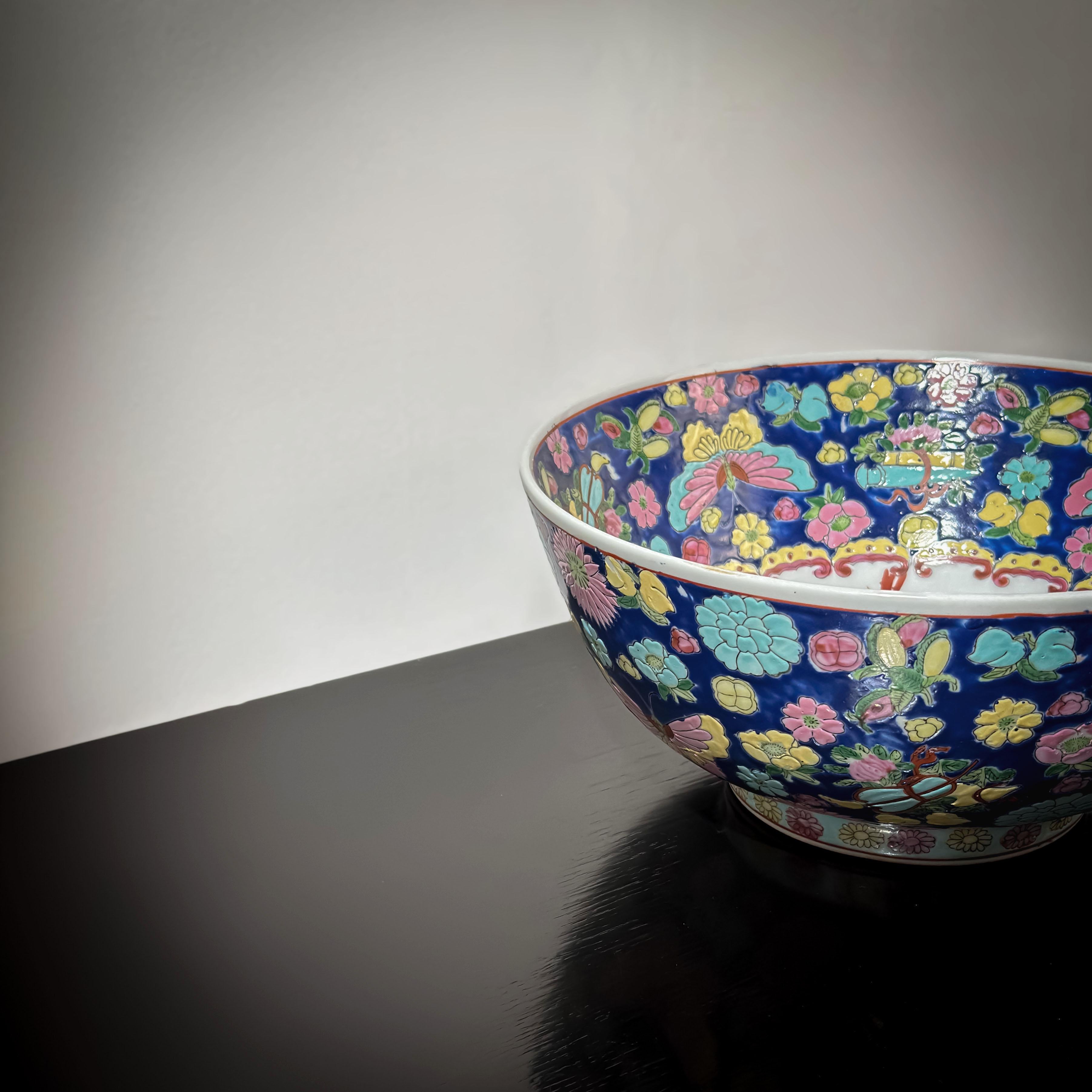 Ponchera de porcelana familiar china 