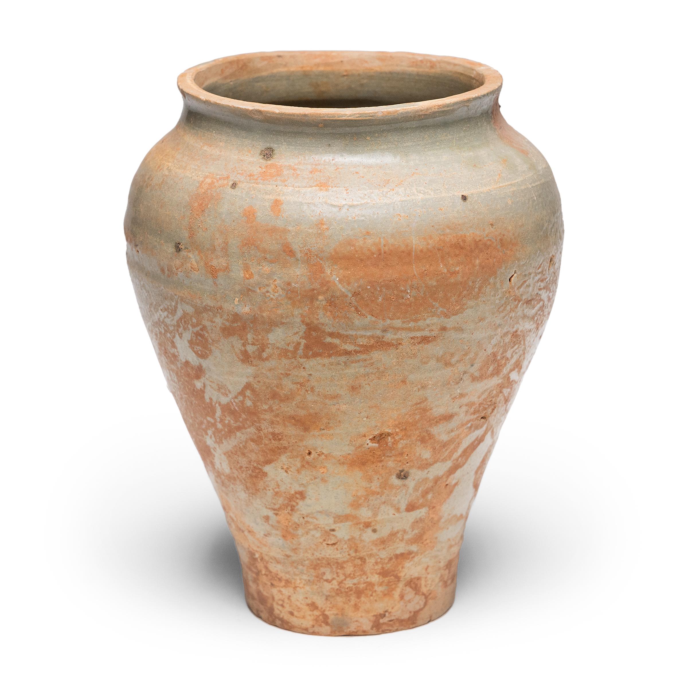 Minimaliste Jarre à vin chinoise en céladon de Yuan, c. 1200 en vente