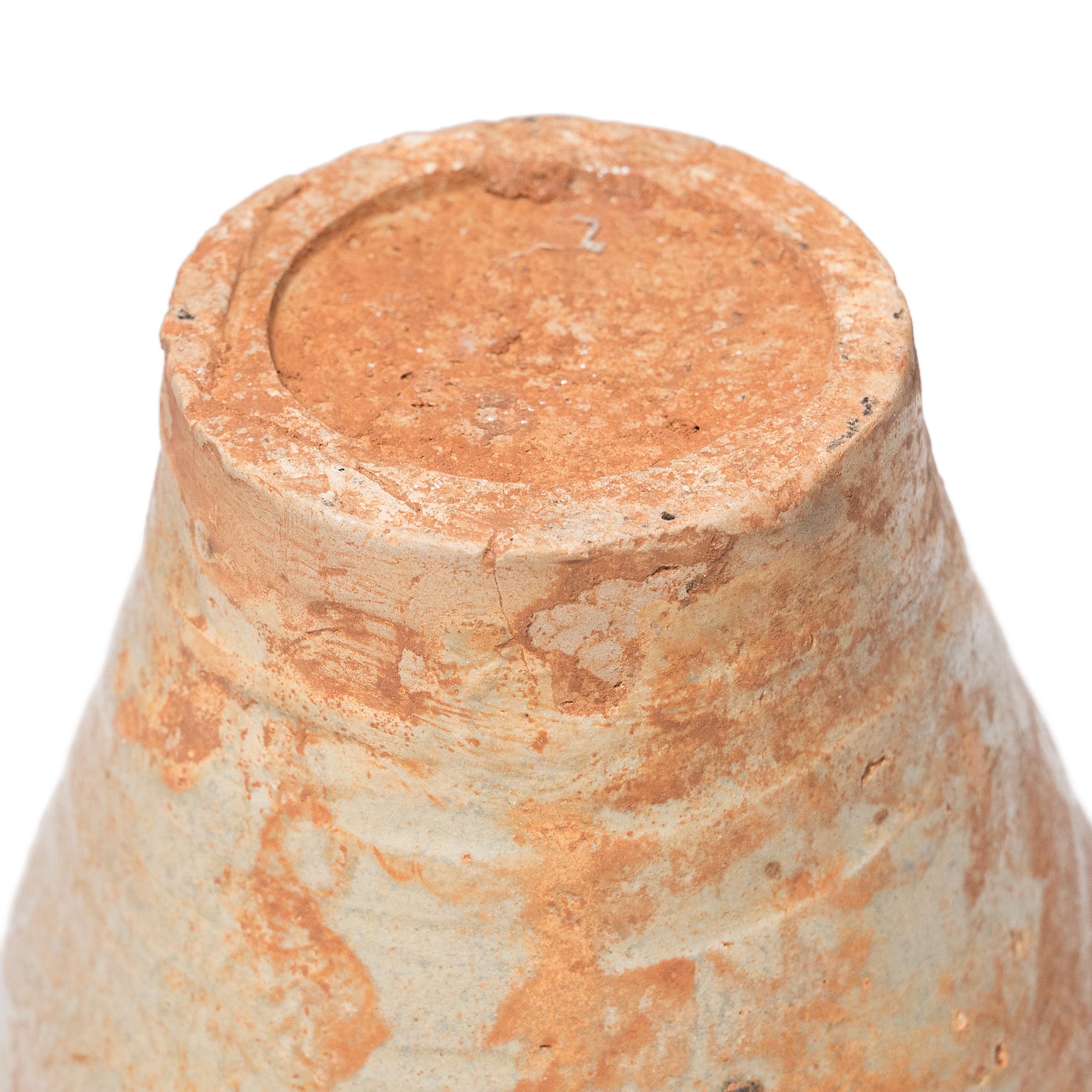 Jarre à vin chinoise en céladon de Yuan, c. 1200 Bon état - En vente à Chicago, IL