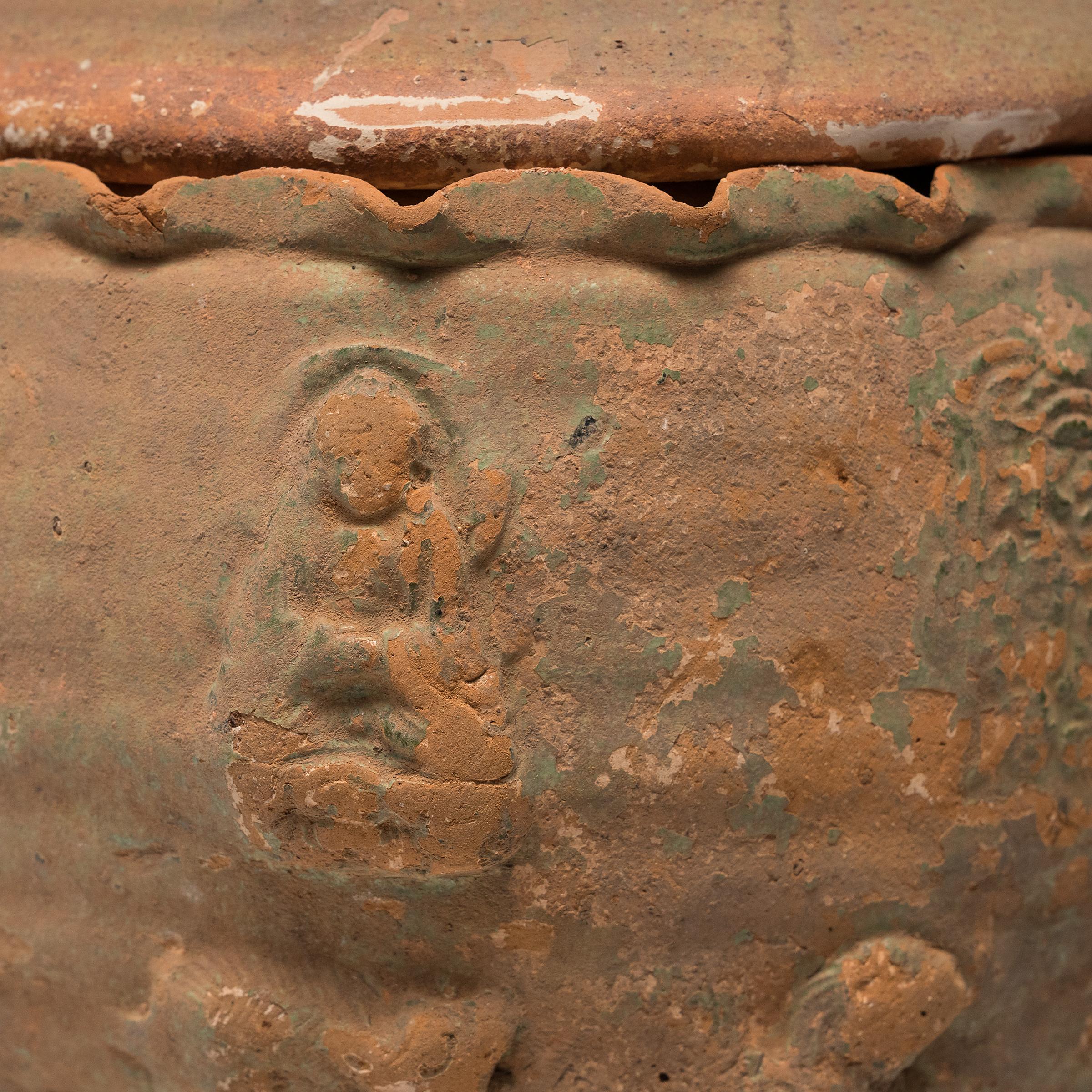 Jarre à Zodiac chinoise à glaçure verte Yuan, c. 1350 Bon état - En vente à Chicago, IL