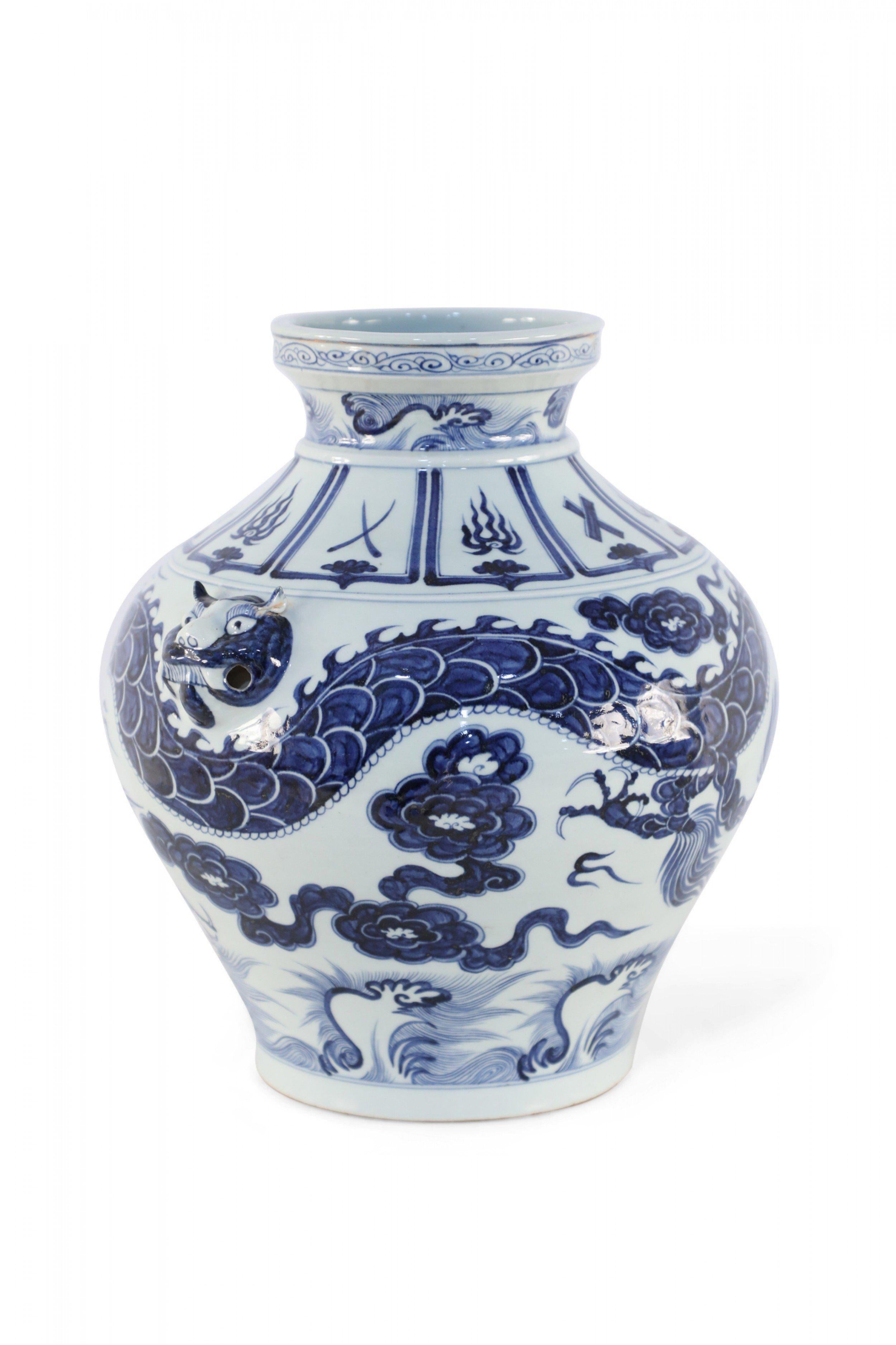 Chinese Export Chinese Yuan Style White and Blue Dragon Motif Porcelain Pot For Sale