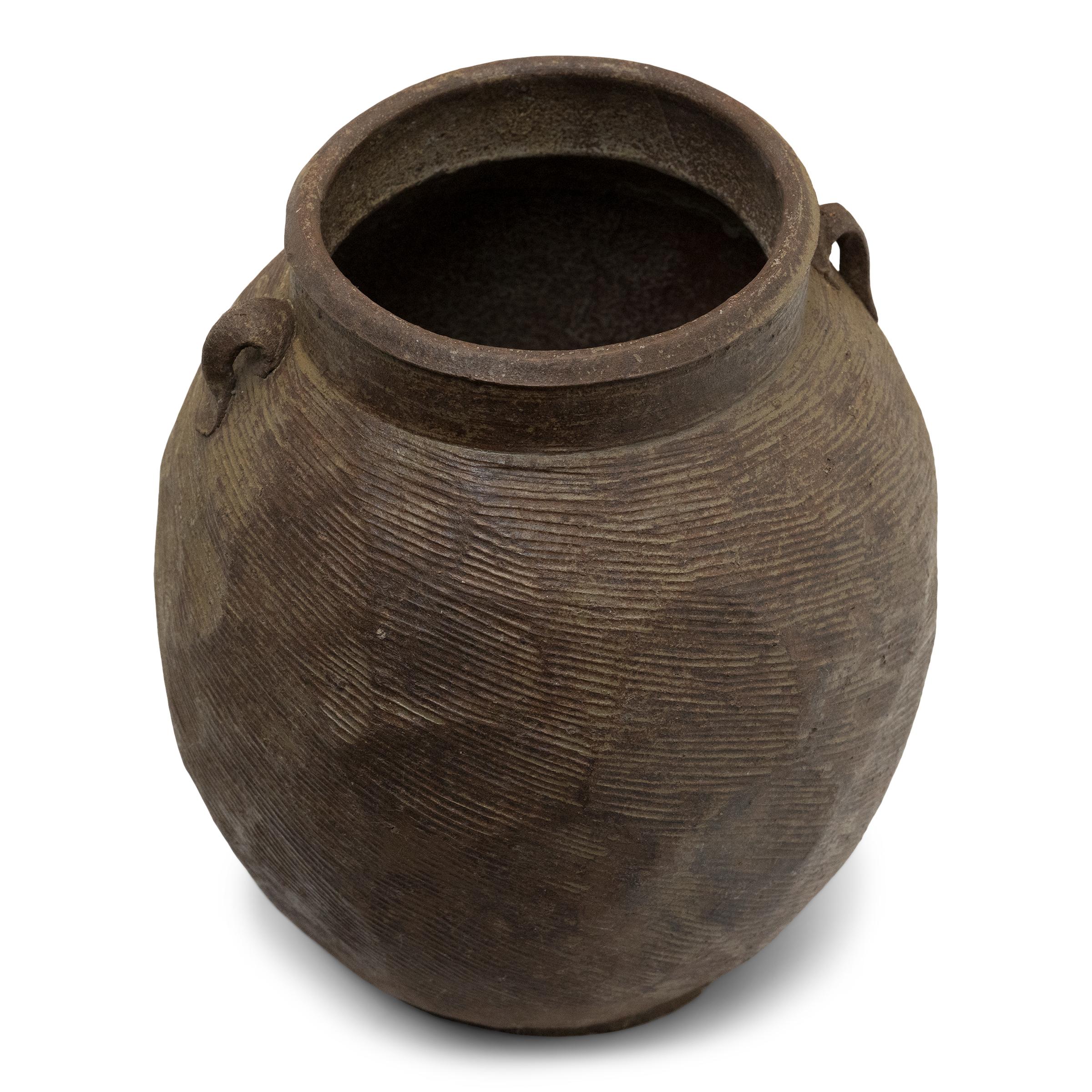 Qing Chinese Yunnan Lobed Pot, c. 1800