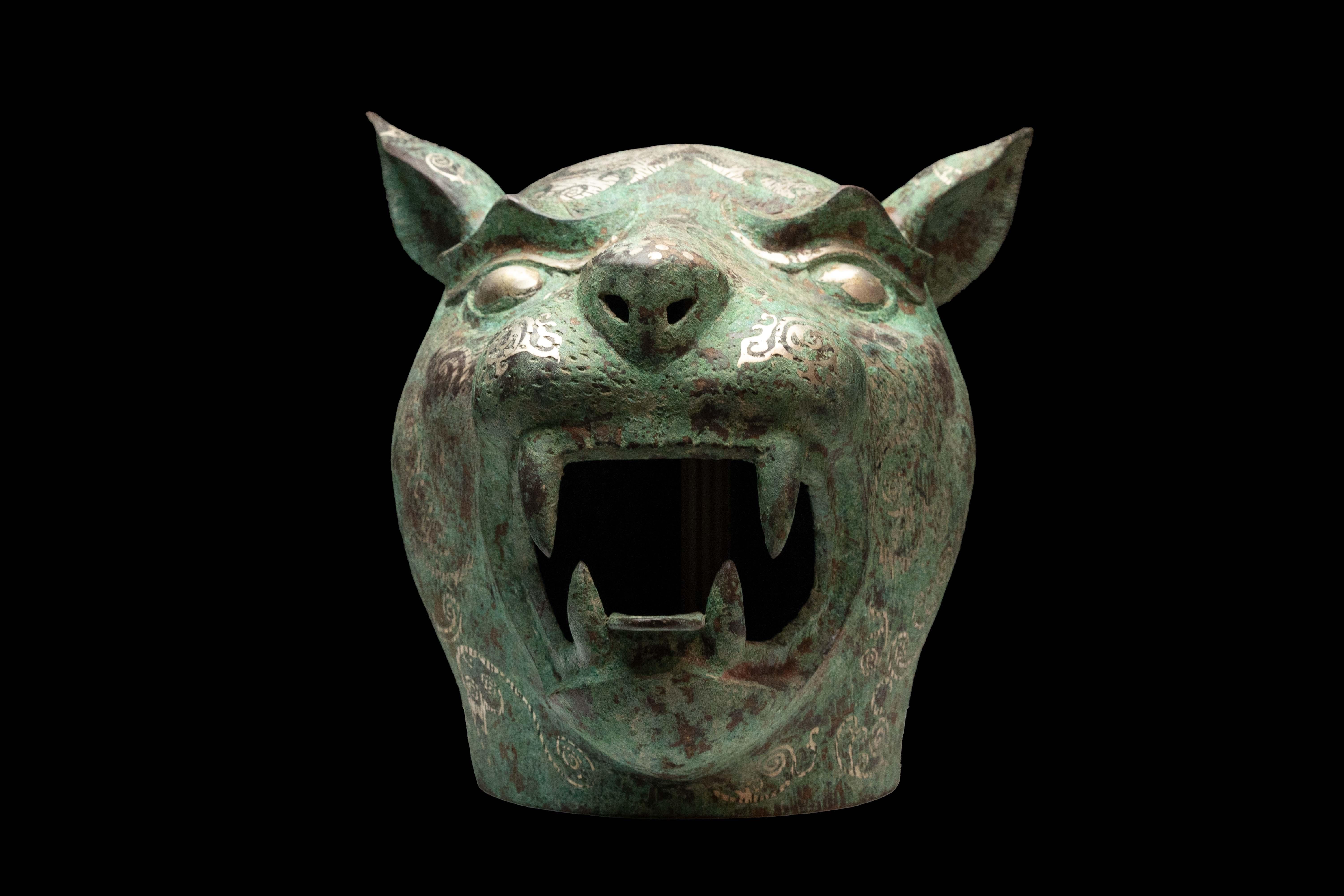 Chinese Zodiac tiger head

Measures: 10