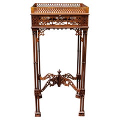 Teetisch im chinesischen Chippendale-Stil aus Mahagoni, CIRCA 1970