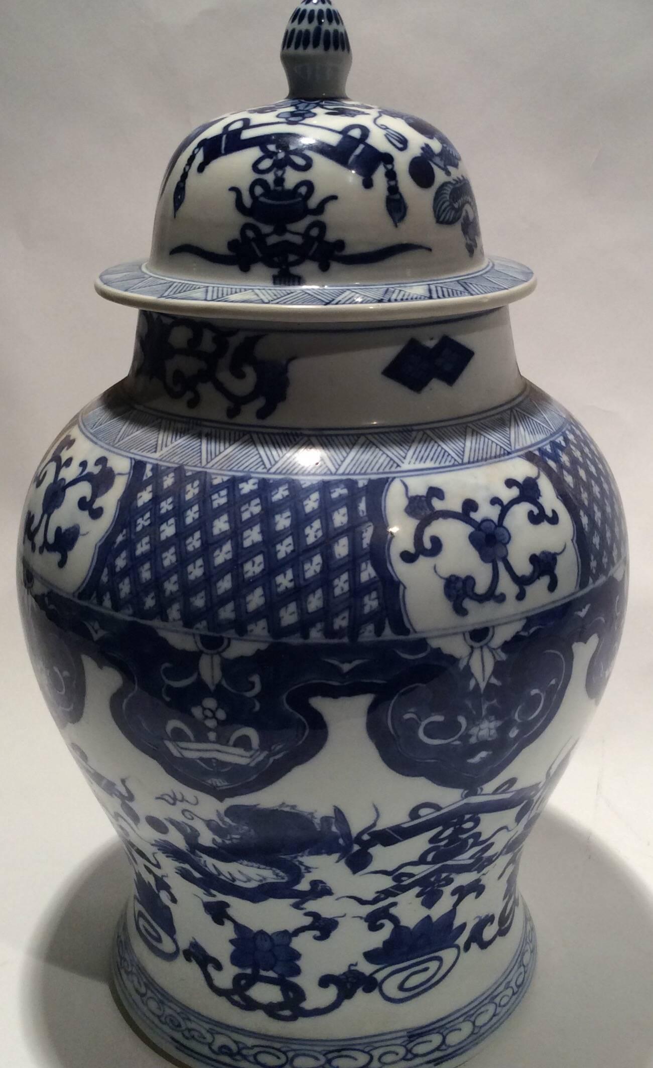 Chinese Ching Dynasty Blue and White Lidded Porcelain Ginger Jar