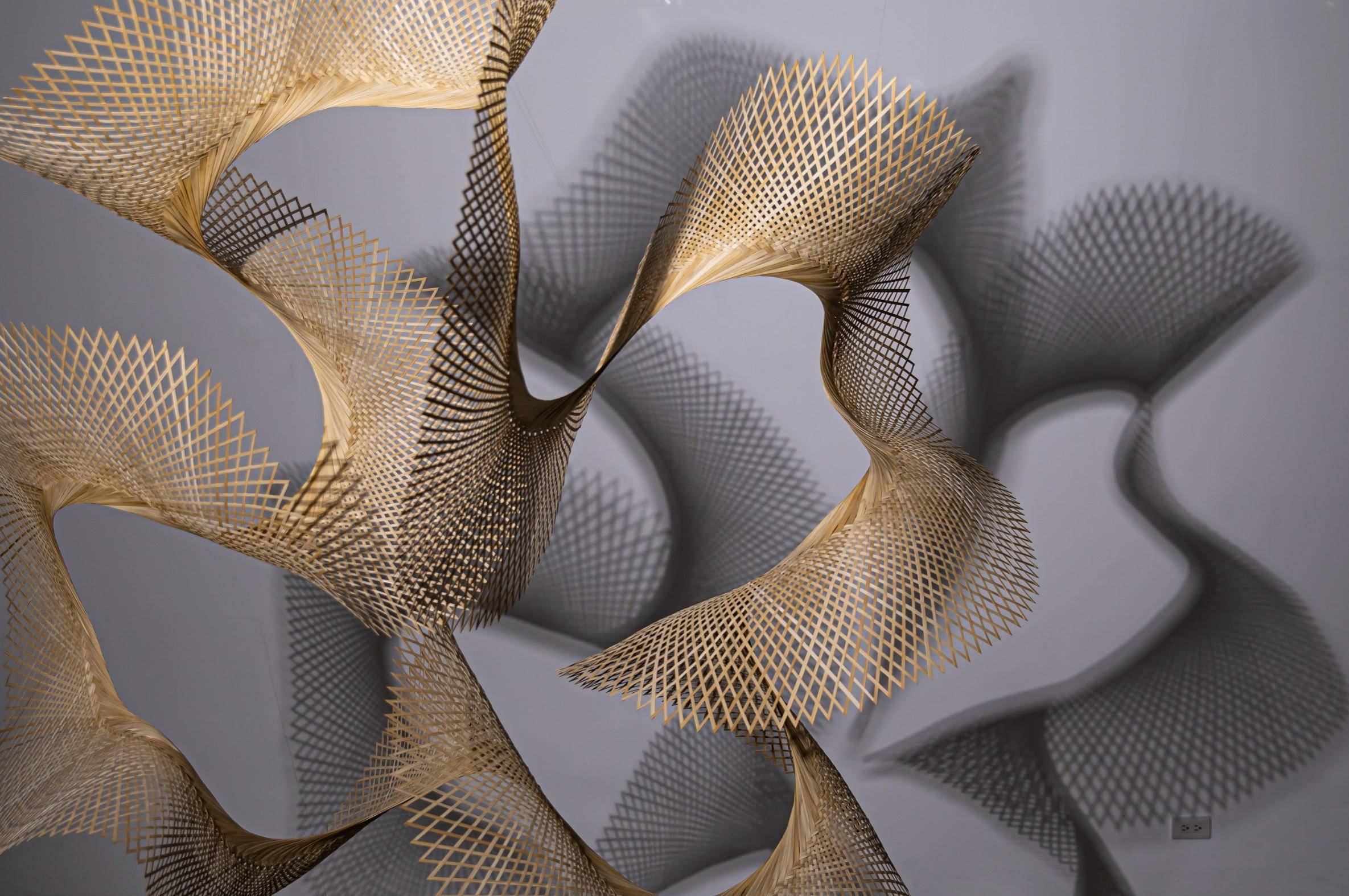 Ching Ke Lin is a bamboo artist, who keeps delving into the land, exploring the common ground between humans and bamboo, and refining his creative vocabulary in the law of nature.

Realizing that bamboo is tough yet flexible, carrying the philosophy