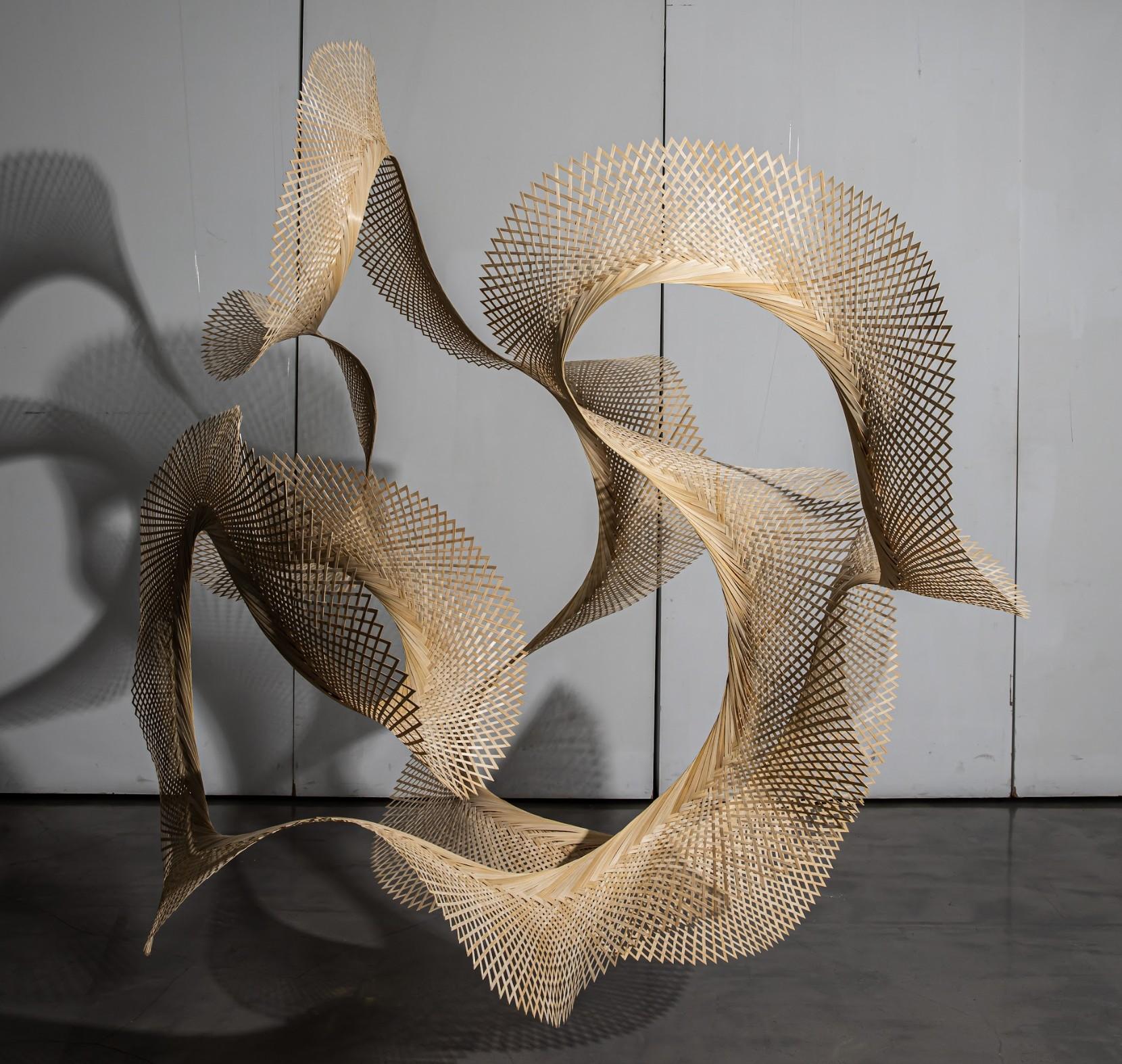 Chingke Lin Abstract Sculpture - Clouds of Smoke Limitless