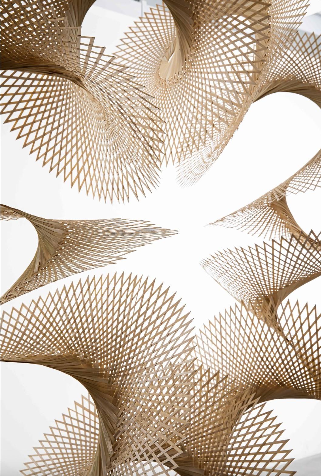 Ching Ke Lin is a bamboo artist, who keeps delving into the land, exploring the common ground between humans and bamboo, and refining his creative vocabulary in the law of nature.

Realizing that bamboo is tough yet flexible, carrying the philosophy