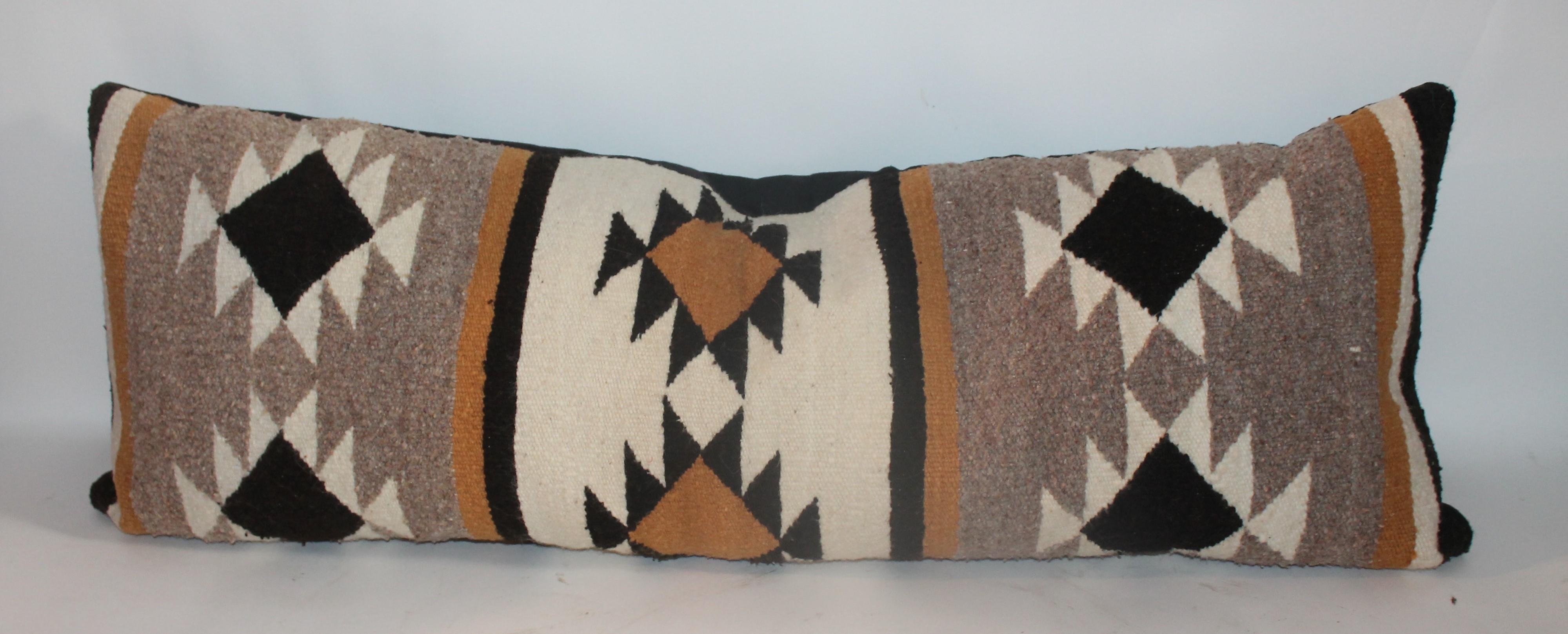 Chinle Navajo Indian Weaving Pillows, Collection of Four In Excellent Condition For Sale In Los Angeles, CA