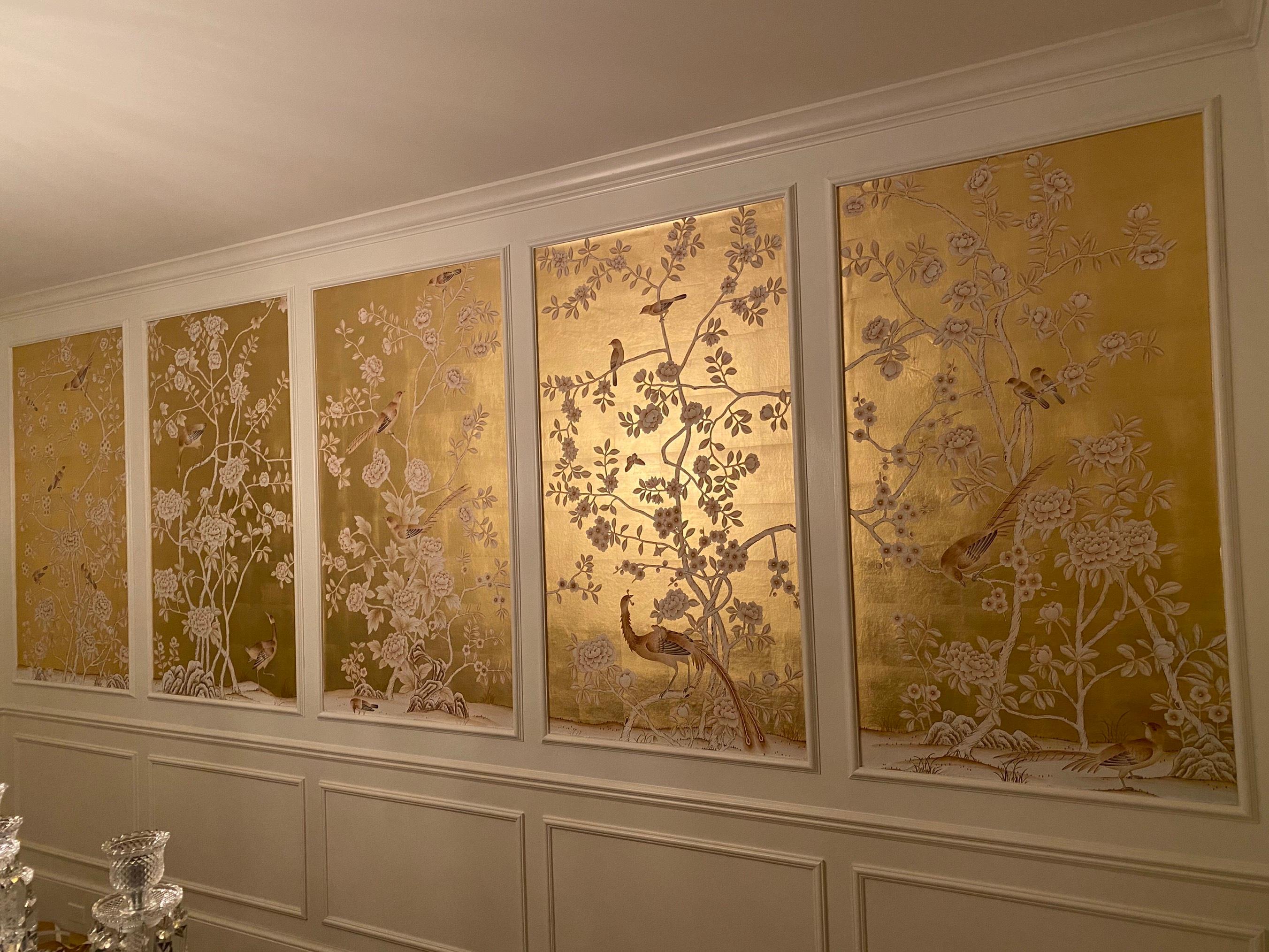 Chinoiser roll Hand Painted Wallpaper on Gold Metallic, Accept Custom Size In New Condition For Sale In Wuxi, 32