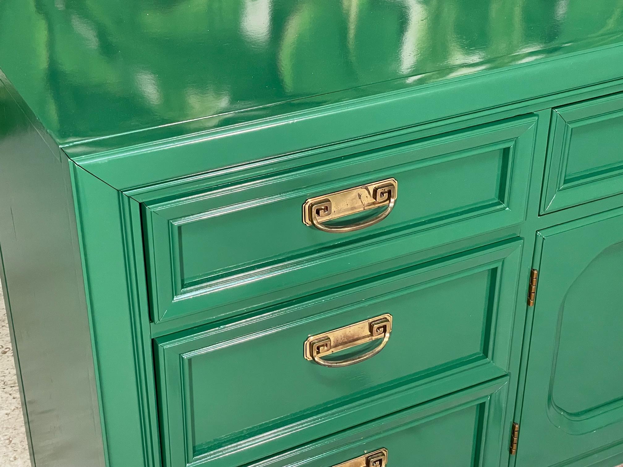 thomasville 9 drawer dresser