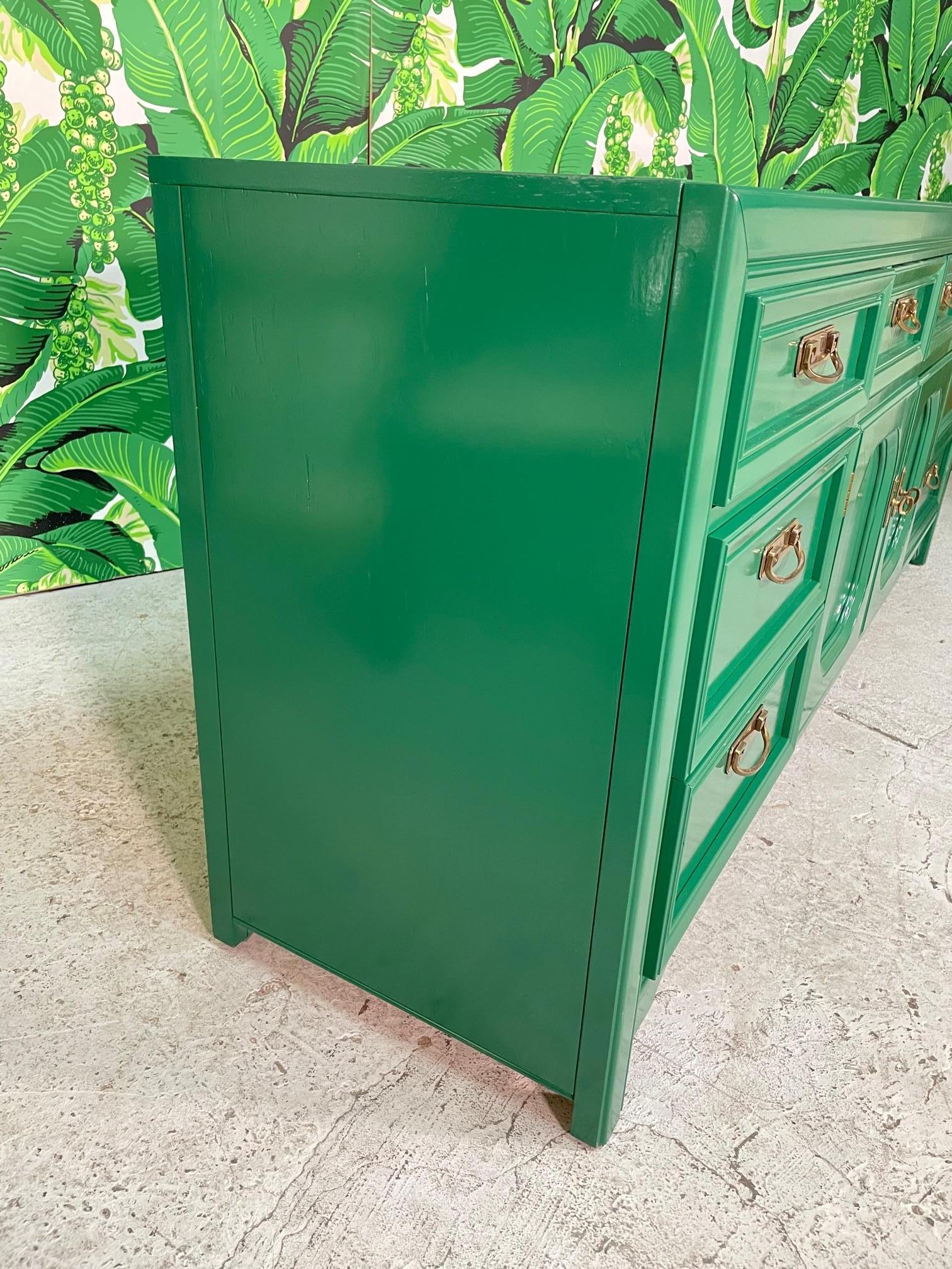 Hollywood Regency Chinoiserie 9-Drawer Dresser by Thomasville in Green Lacquer