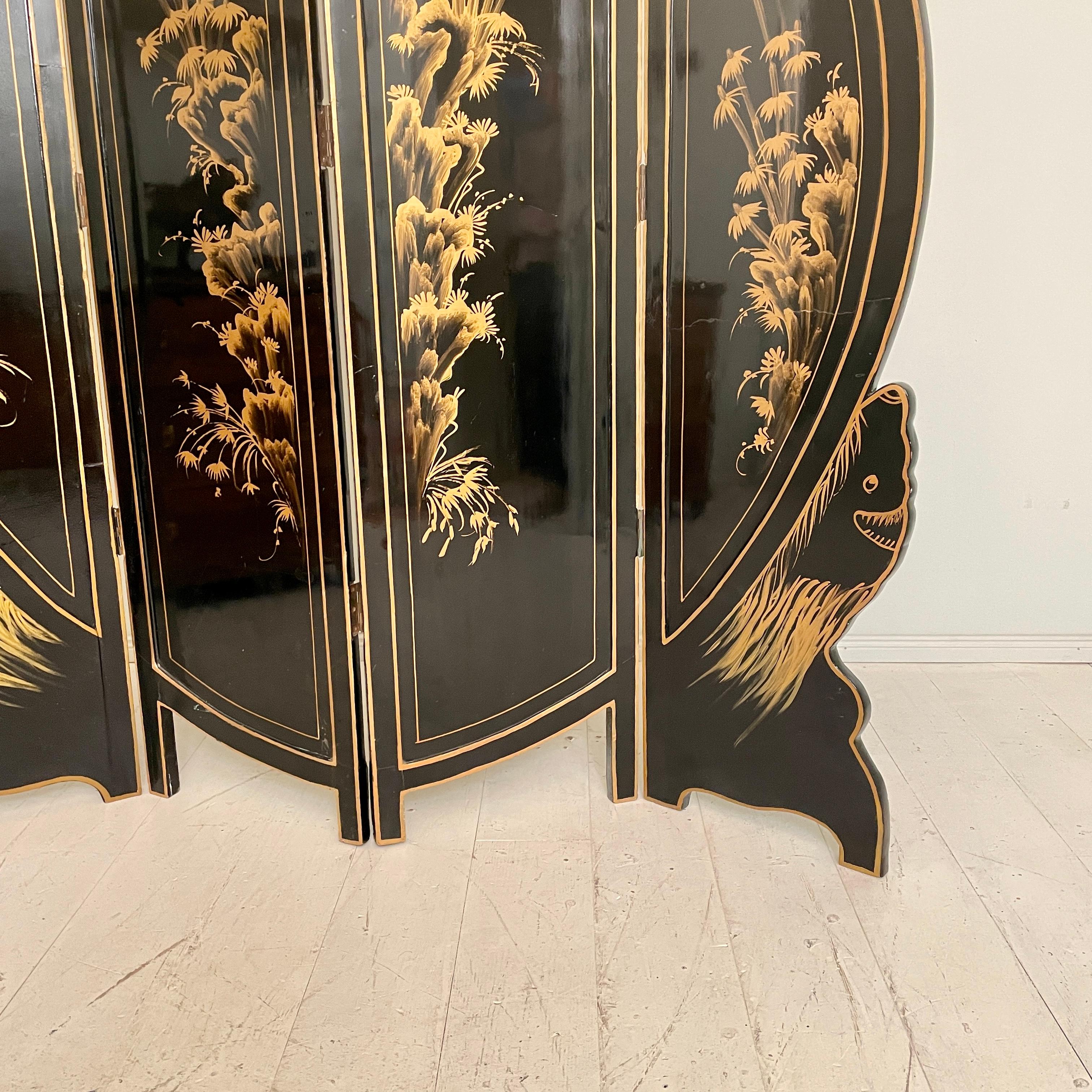 Chinoiserie and Black Lacquer Four-Panel Folding Screen Room Divider, 1930s For Sale 7