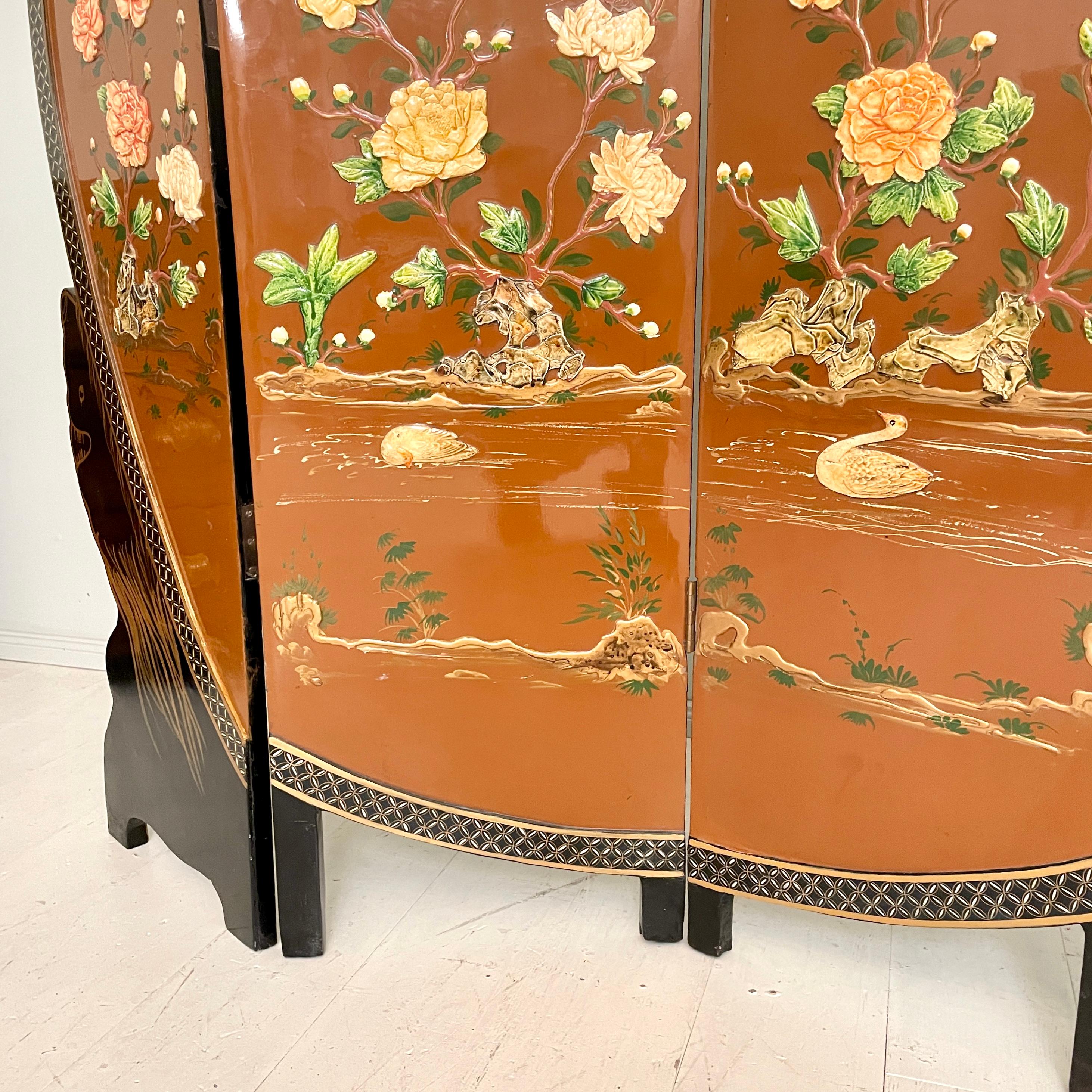 Chinoiserie and Black Lacquer Four-Panel Folding Screen Room Divider, 1930s For Sale 1