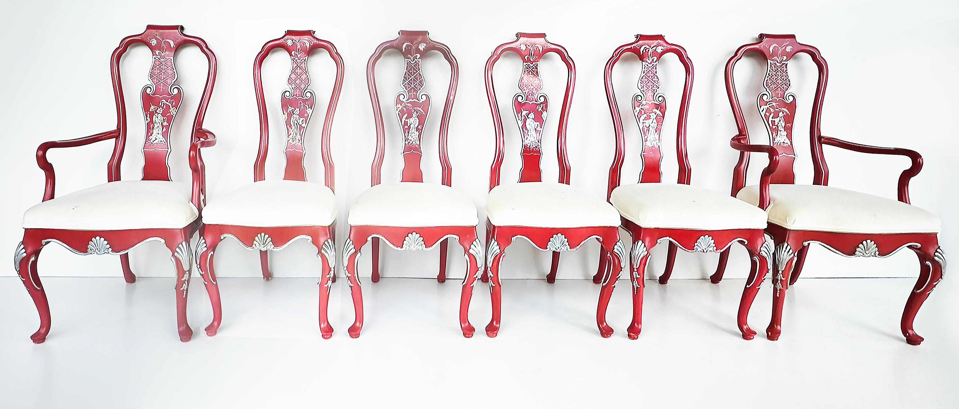 Sedie da pranzo vintage a foglia d'argento rossa Chinoiserie, set di 6 sedie

In vendita un set di sei sedie da pranzo laccate Chinoiserie e in foglia d'argento, tra cui due poltrone e quattro sedie laterali. I dorsi in ardesia mostrano diverse