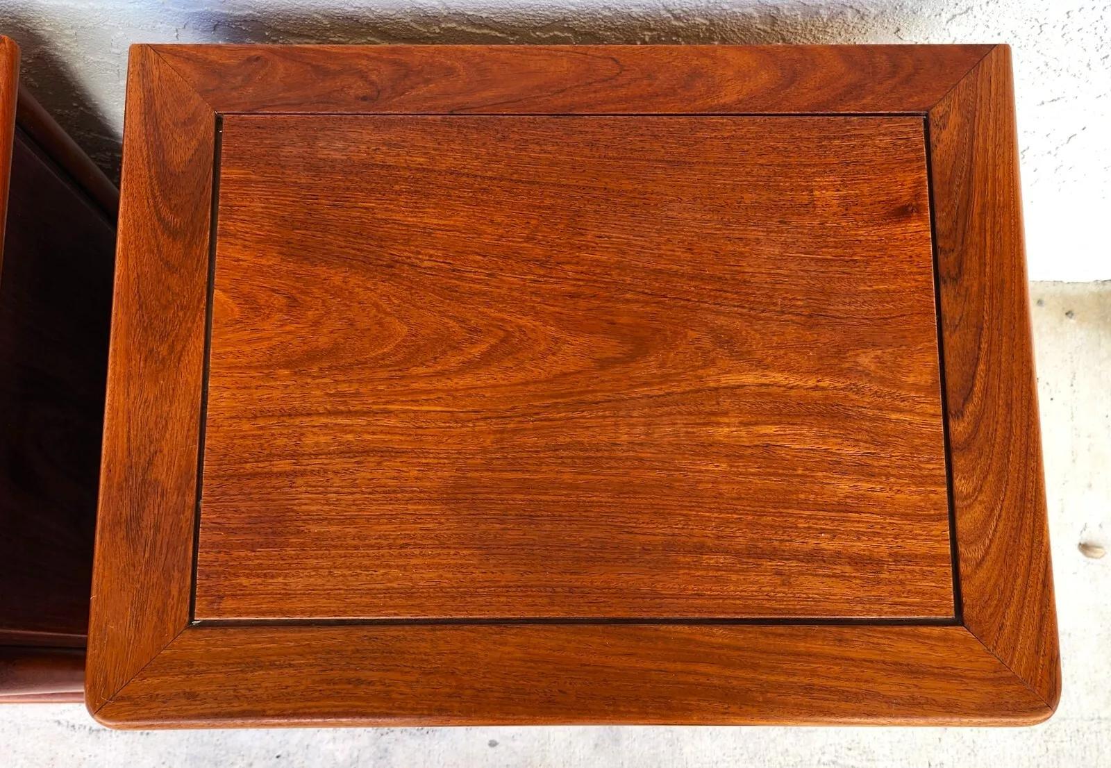 Chinoiserie Asian Rosewood Nightstands Chests Pair In Good Condition For Sale In Lake Worth, FL