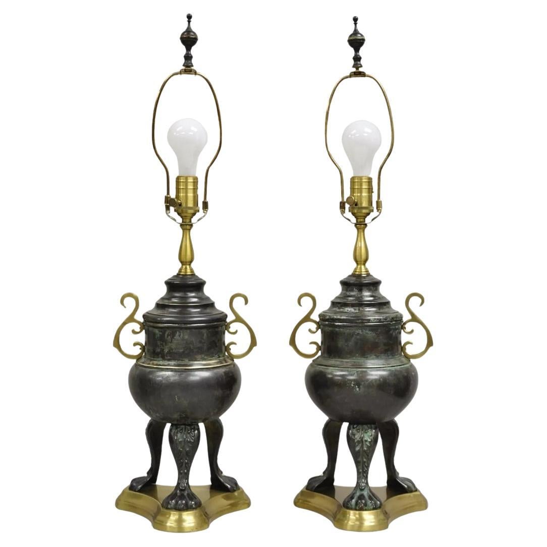 Asiatische Verdigris-Grünbronze- Censor-Tischlampe von Wildwood, Chinoiserie, Asiatisch, Paar