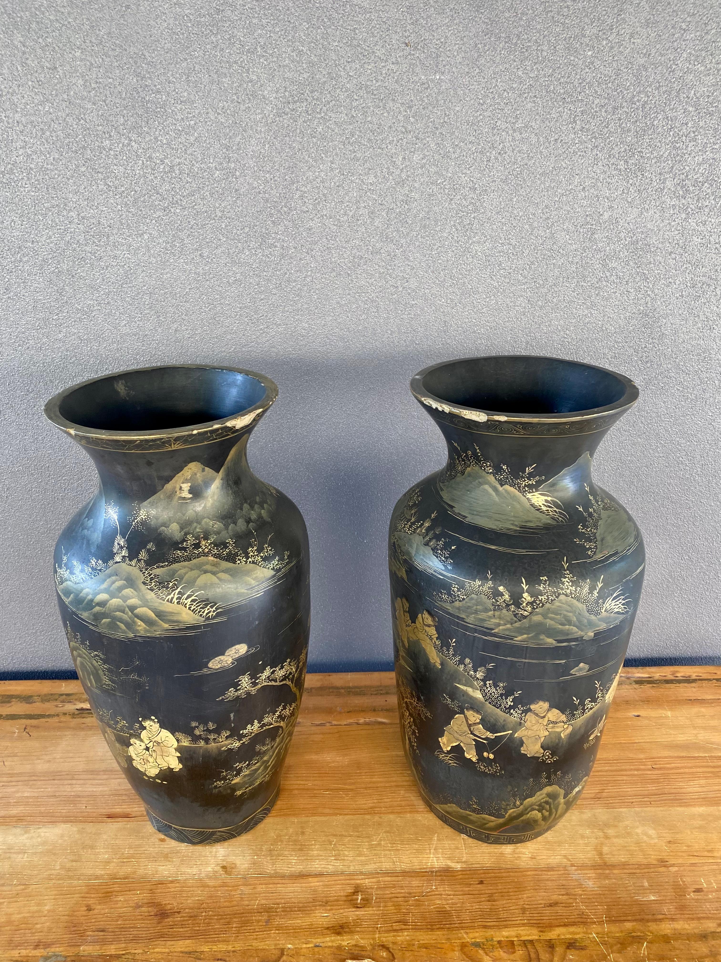 Chinoiserie Black and Gold Hand Painted Wood Vases, Set of 2 In Good Condition For Sale In Fort Lauderdale, FL