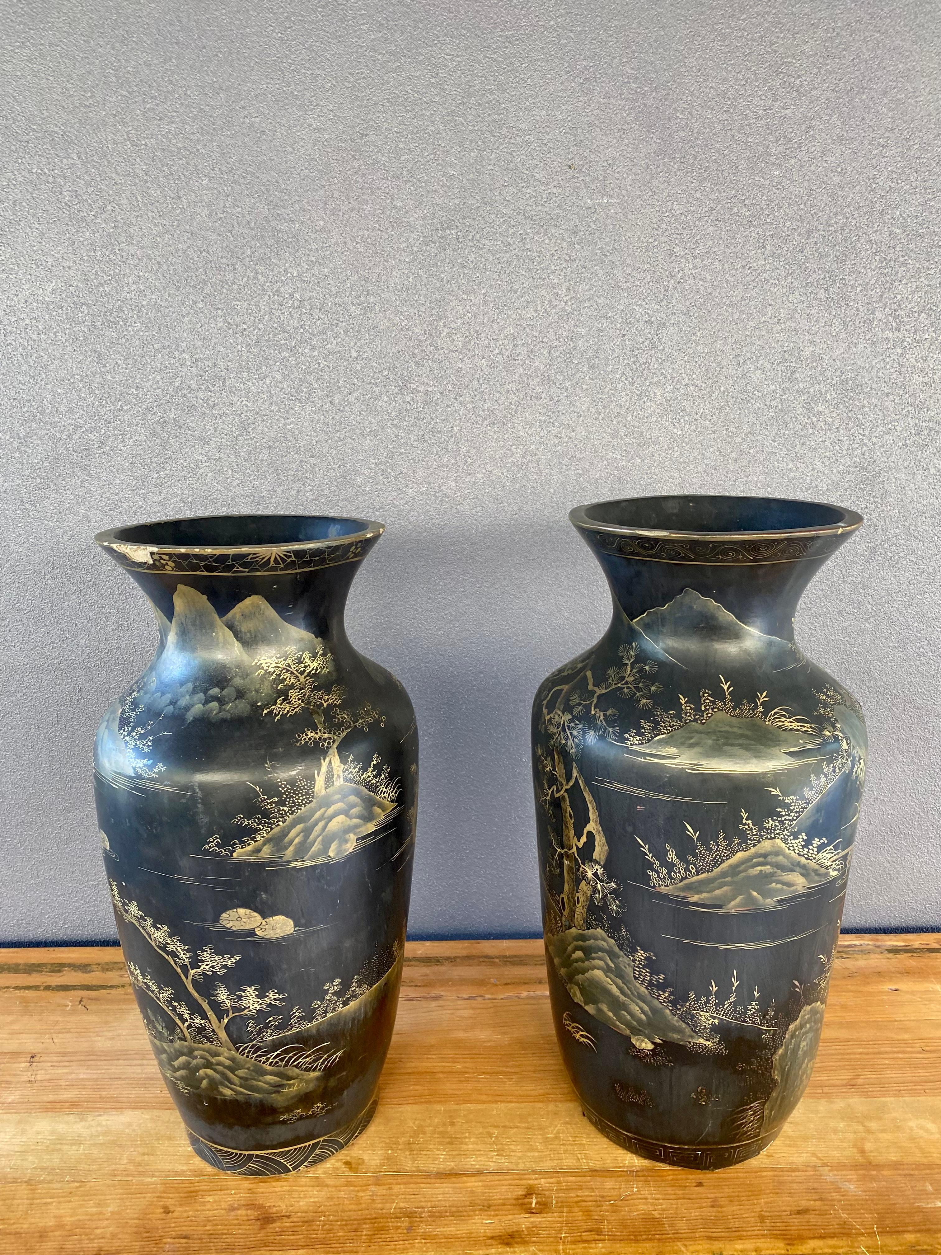 20th Century Chinoiserie Black and Gold Hand Painted Wood Vases, Set of 2 For Sale