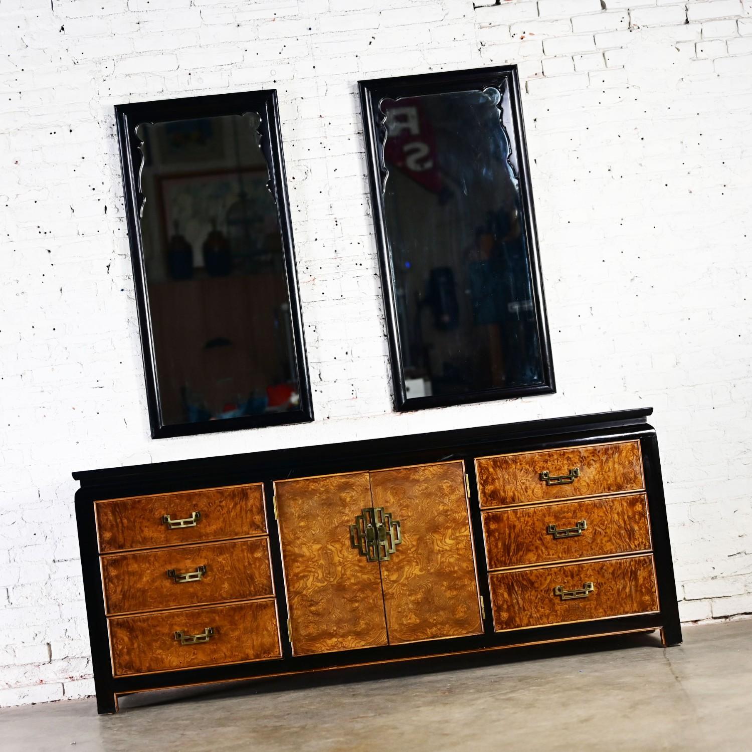 Commode Chinoiserie Black & Burl Chin Hua de Raymond K. Sabota pour Century Furn en vente 9