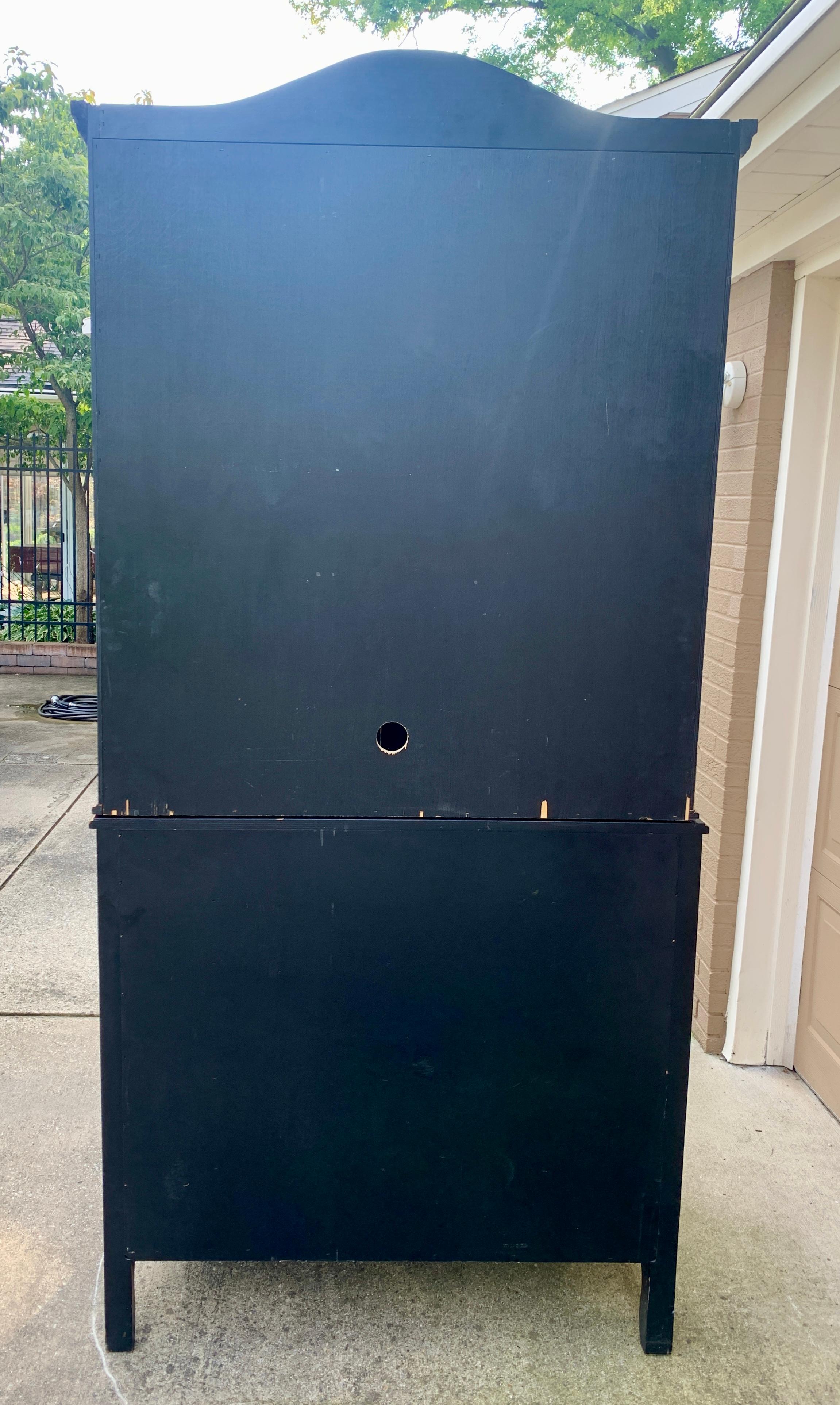 Escritorio secreter lacado en negro con estantería y conejera en venta 13