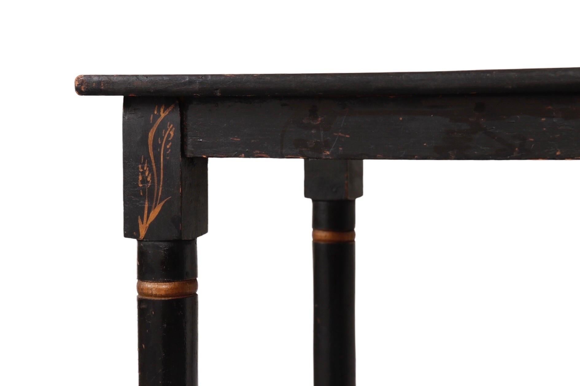 Wood Chinoiserie Black Painted Side Table