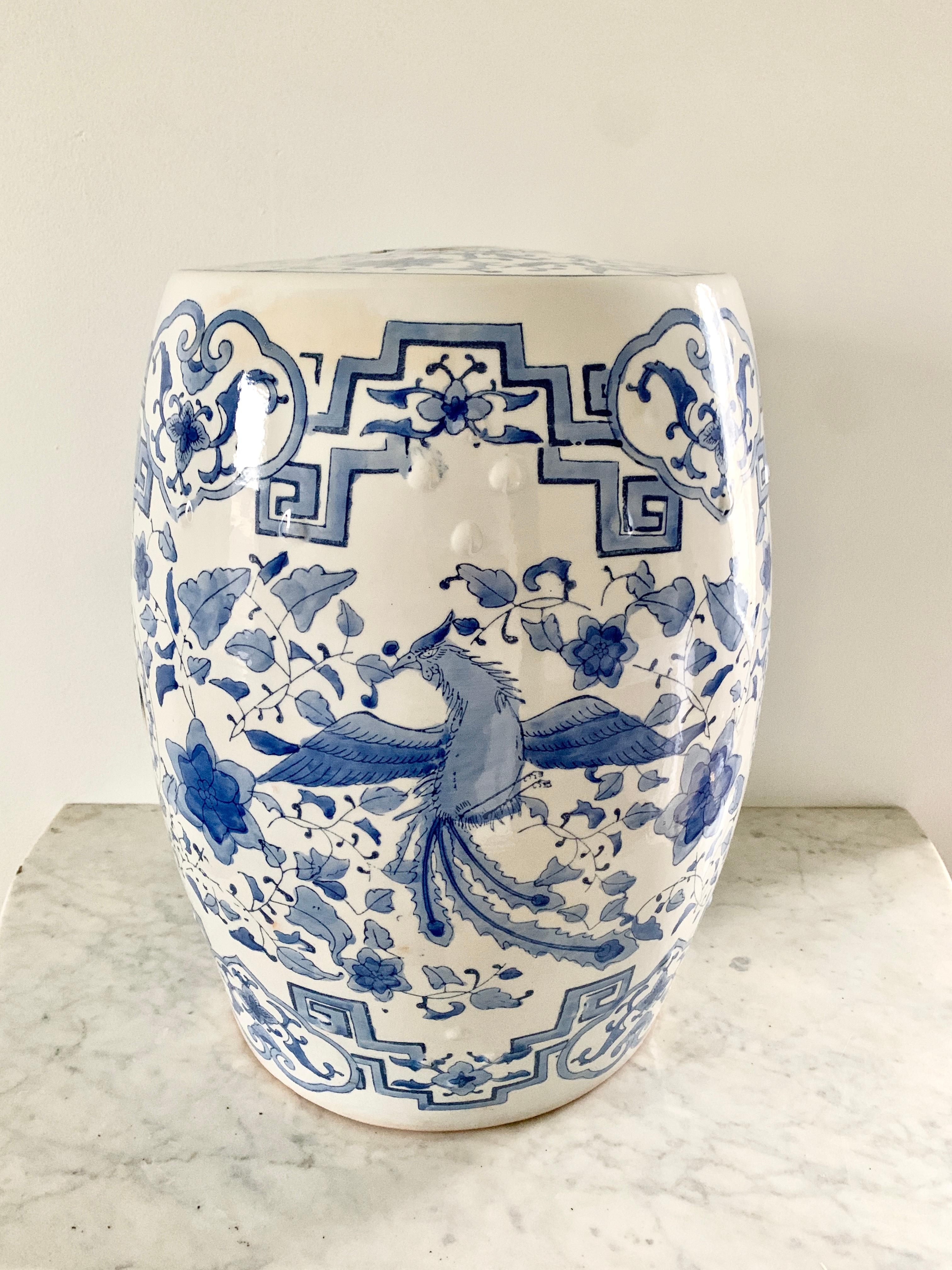 Chinoiserie Blue and White Porcelain Garden Stool 6