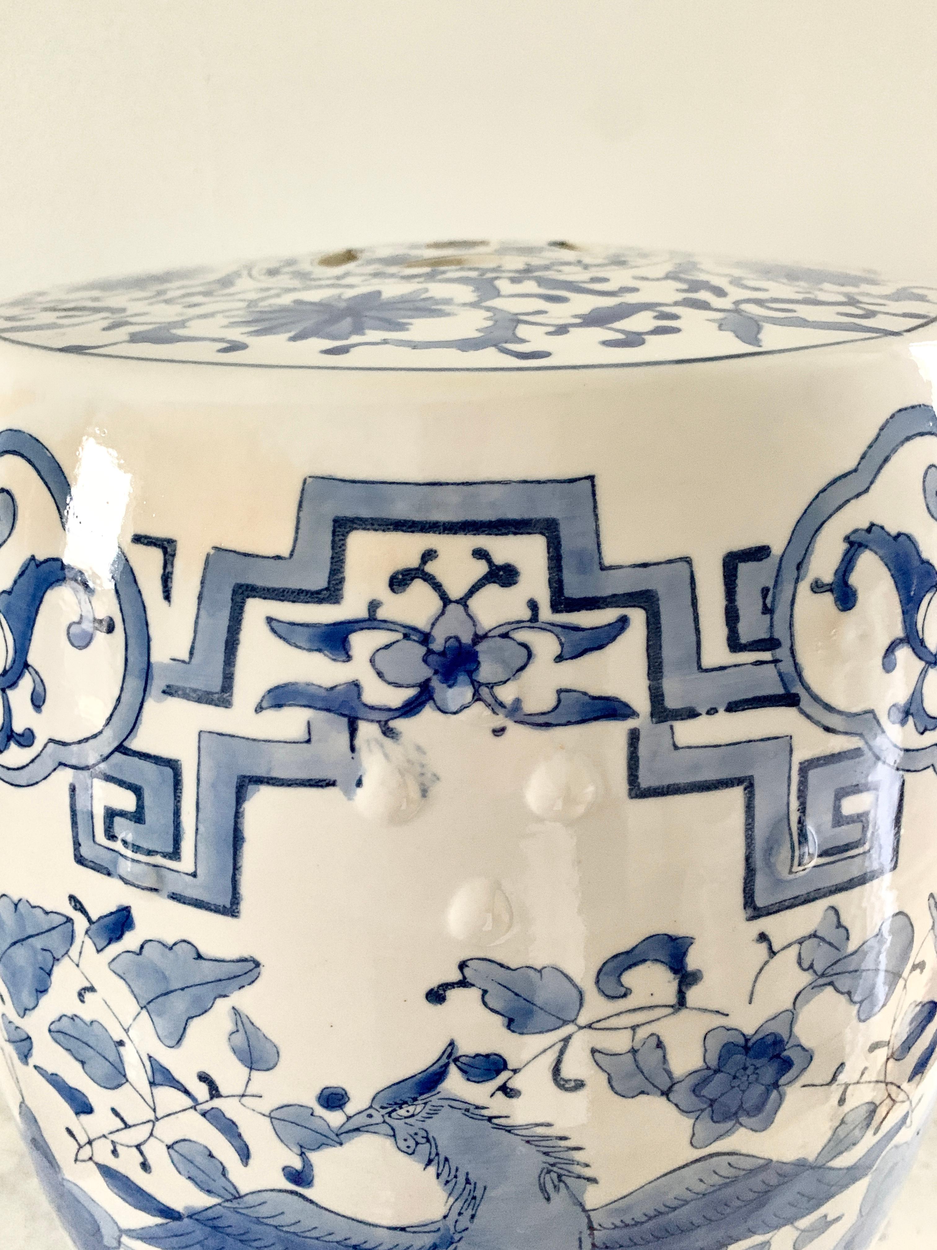 Chinoiserie Blue and White Porcelain Garden Stool 8