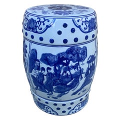 Sgabello o tavolino da giardino in porcellana bianca e blu Chinoiserie