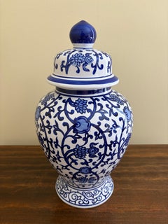 Chinoiserie Blue and White Porcelain Ginger Jar
