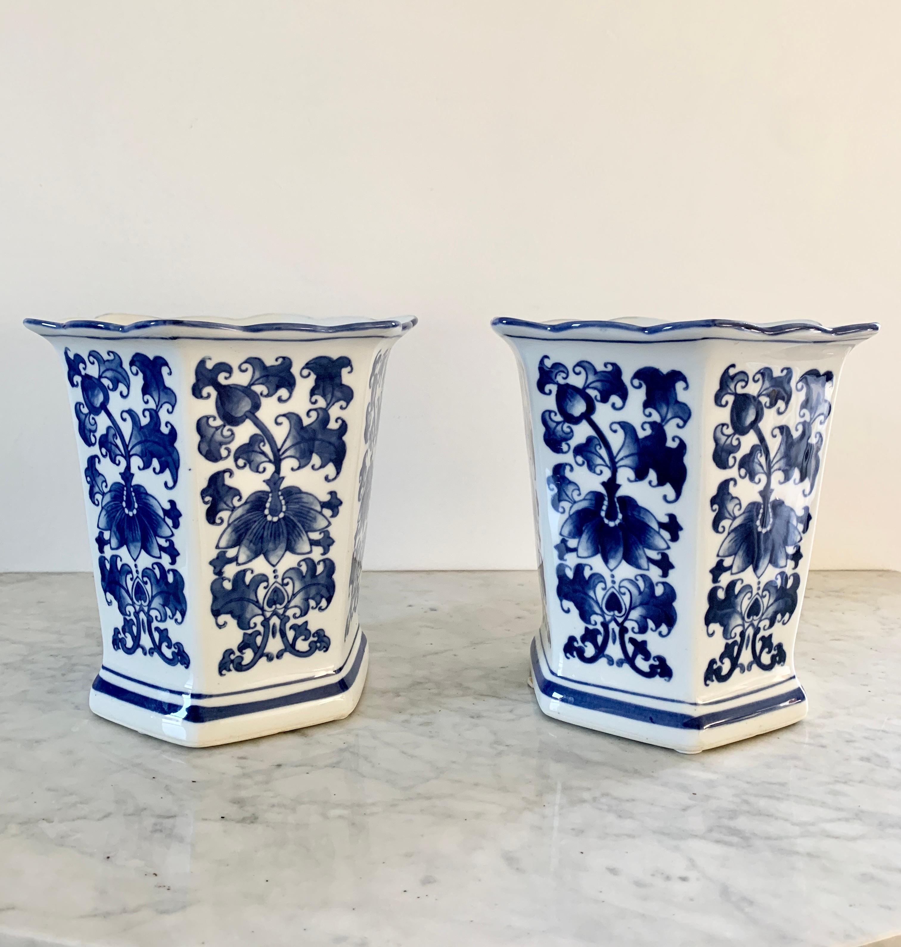 Chinoiserie Blue and White Porcelain Hexagonal Vases, Pair In Good Condition In Elkhart, IN