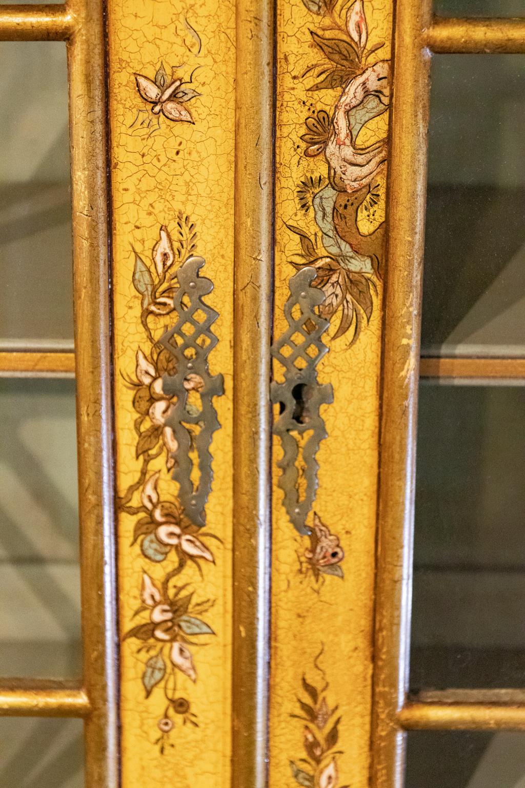 Chinoiserie Bookcase with Lion's Paw Feet English circa 1890 For Sale 6