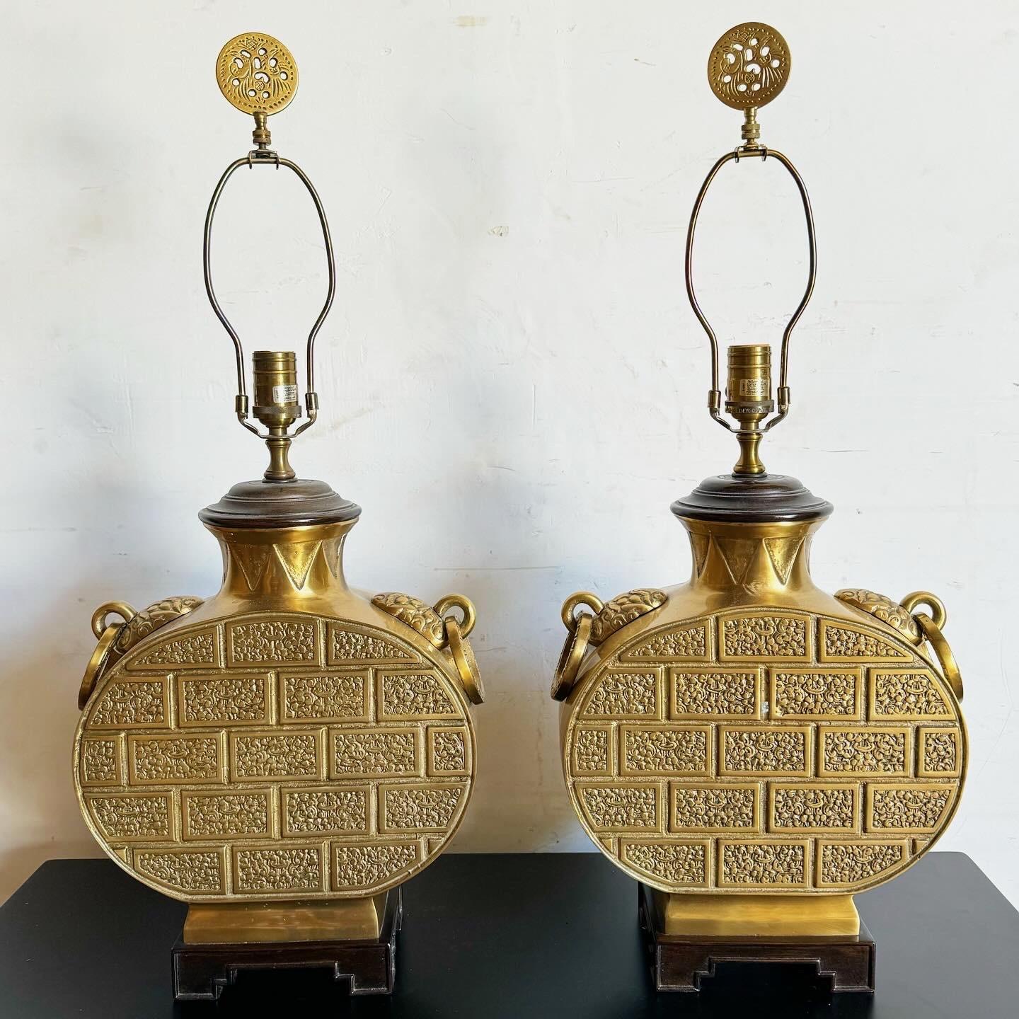 Milieu du XXe siècle Paire de lampes Kotel en laiton bulbeux de Chinoiserie en vente