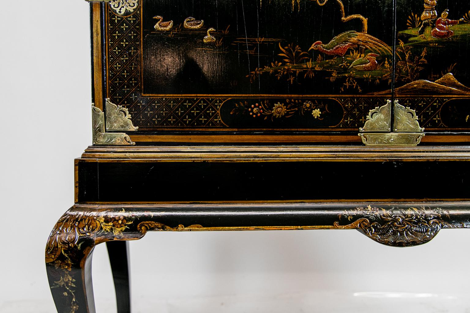 chinoserie cabinet