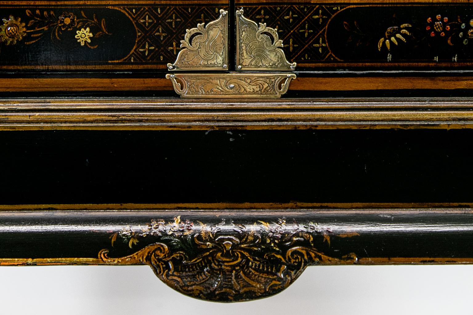 chinoiserie cupboard