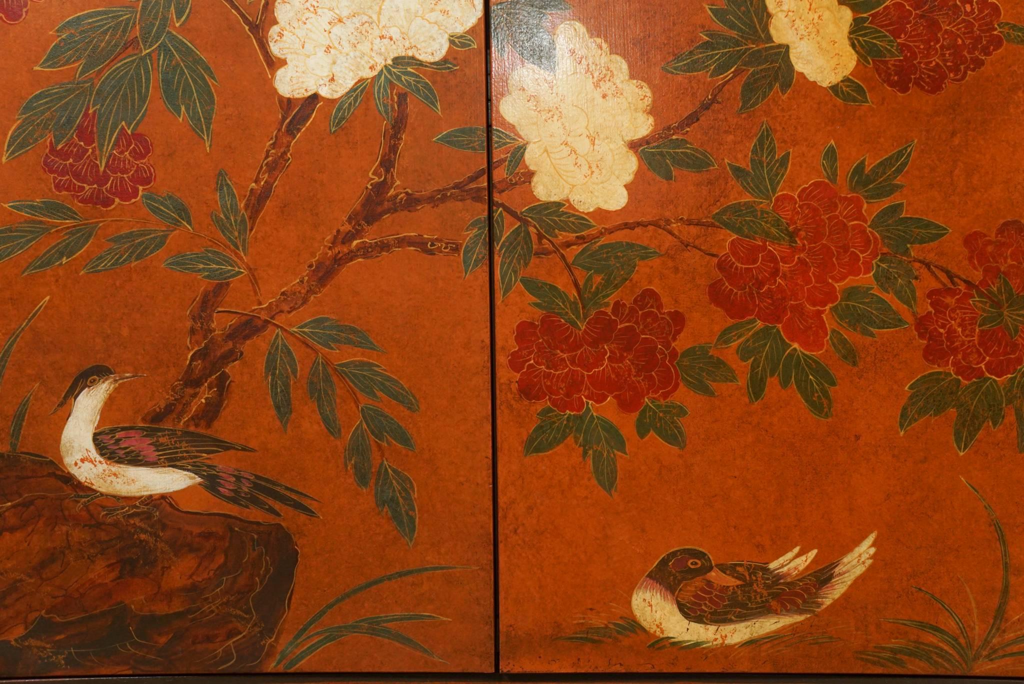 Chinoiserie Cabinet with Birds and Flowers For Sale 5